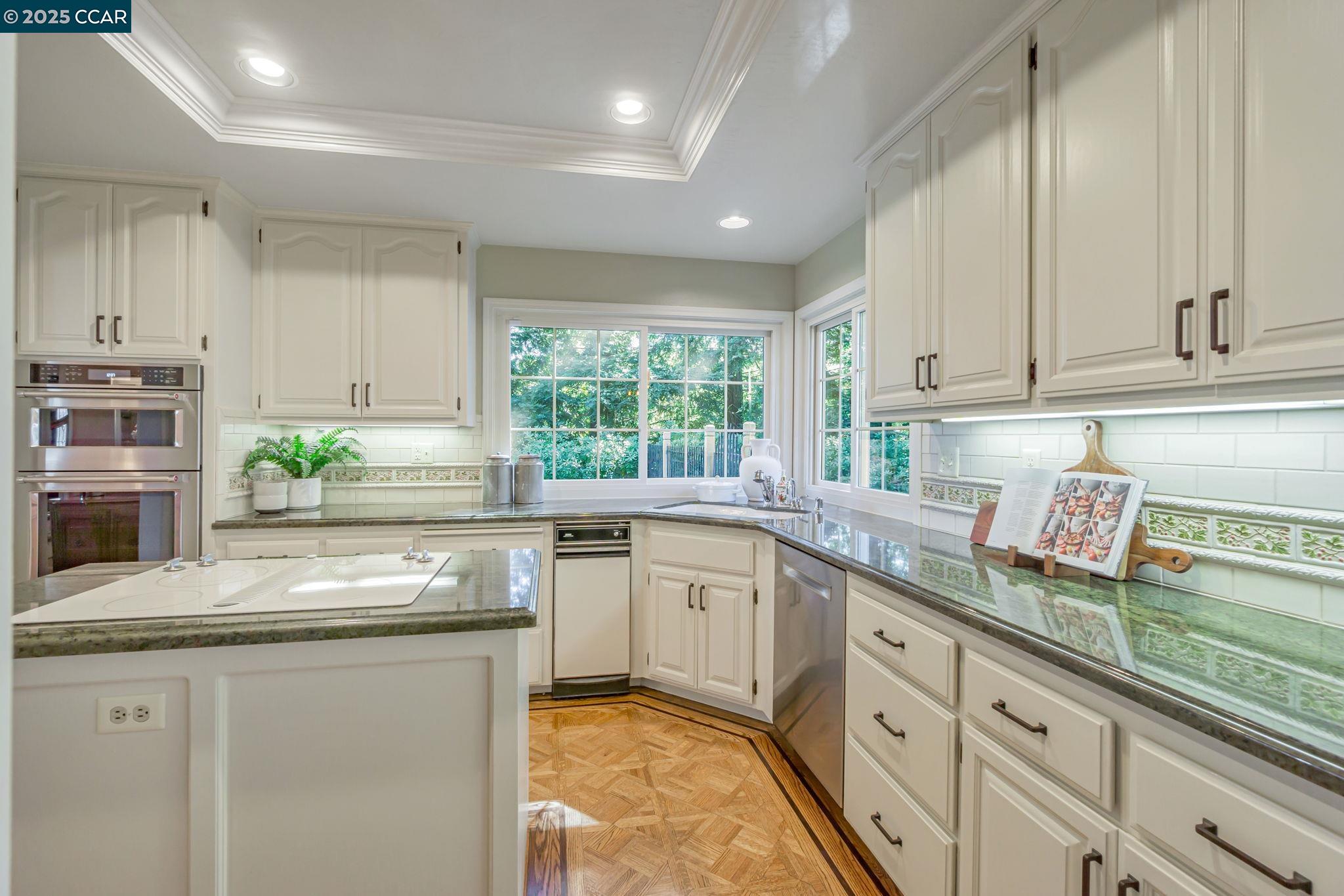 property-img