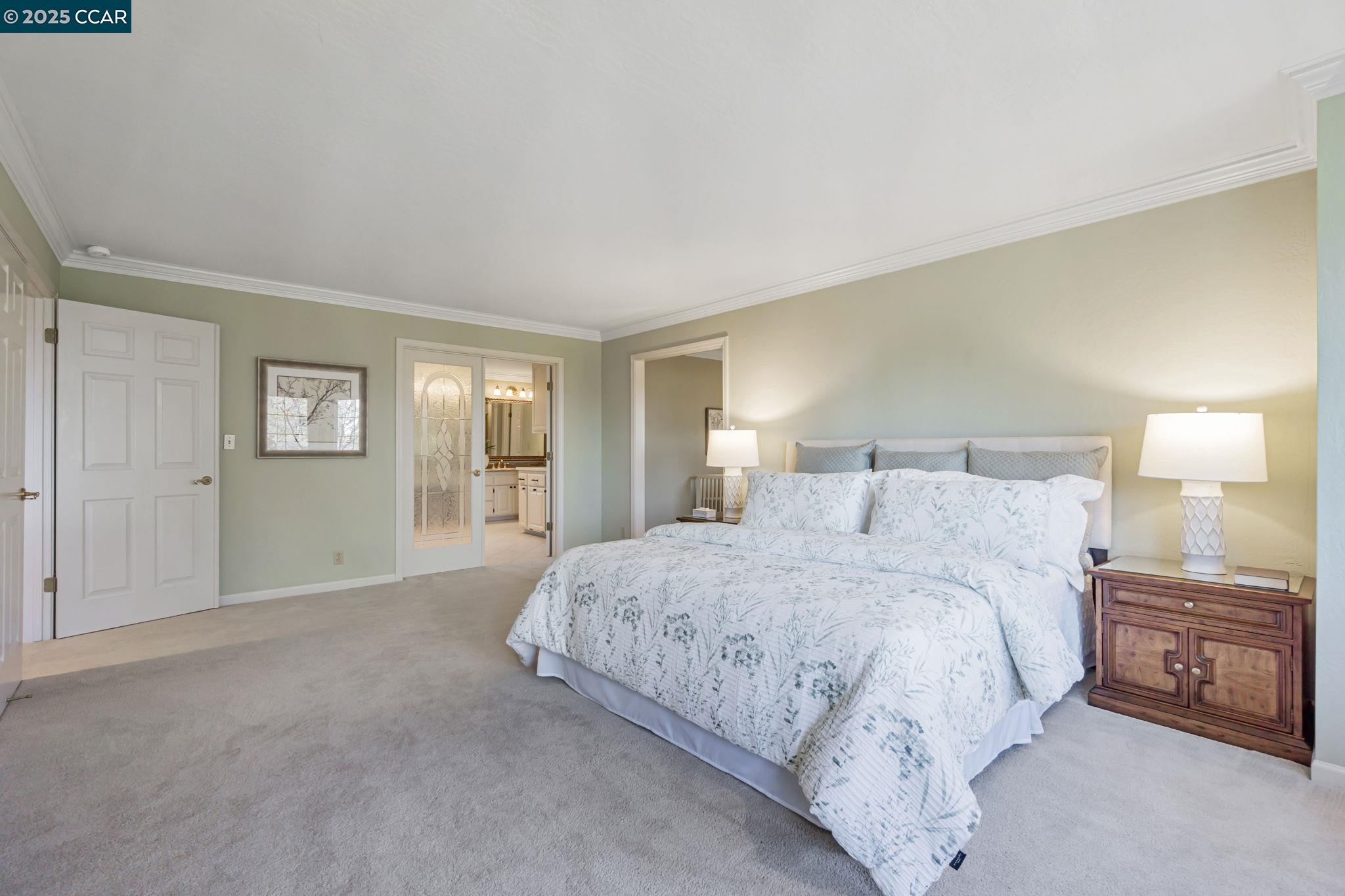 property-img