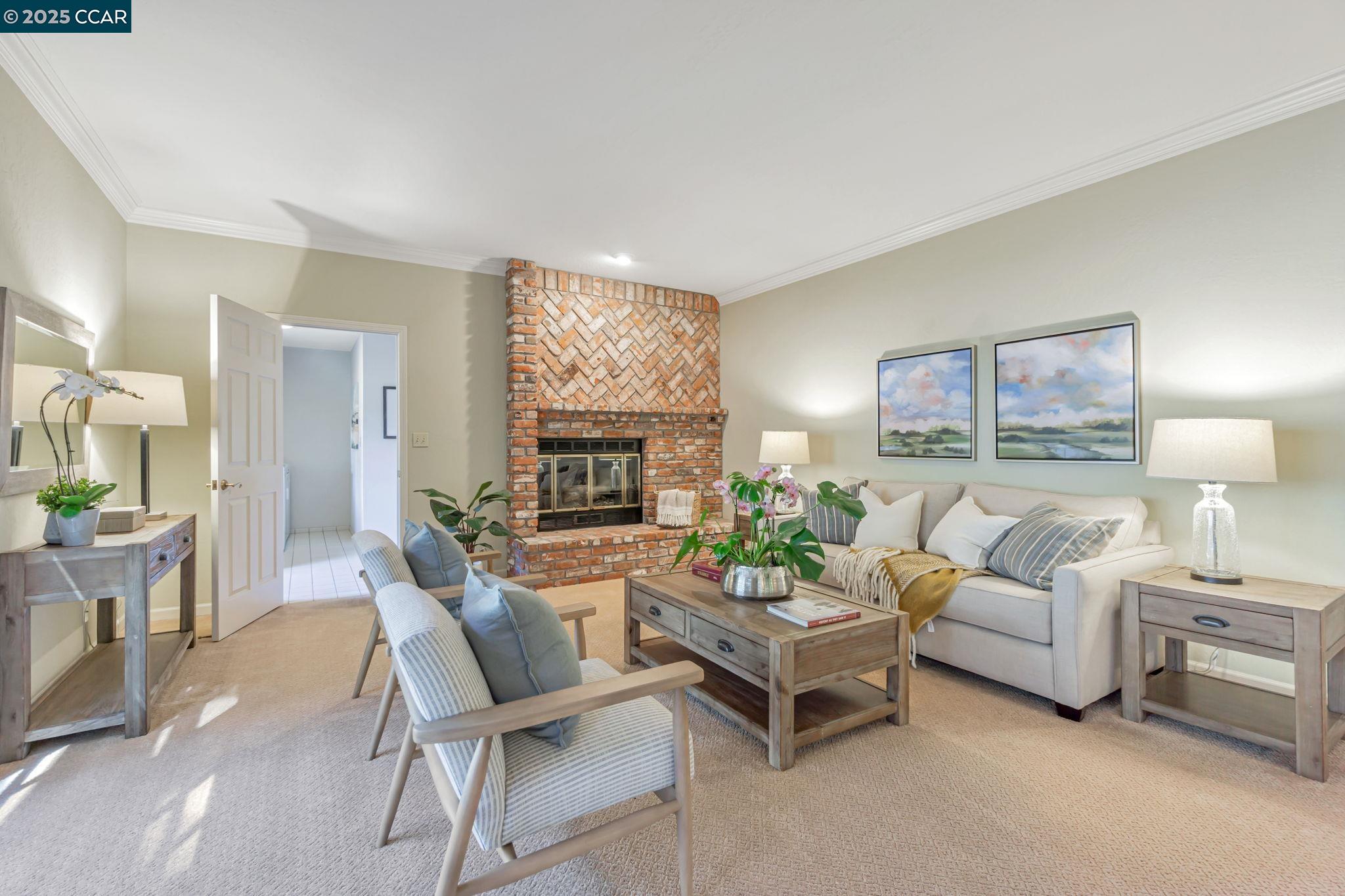 property-img