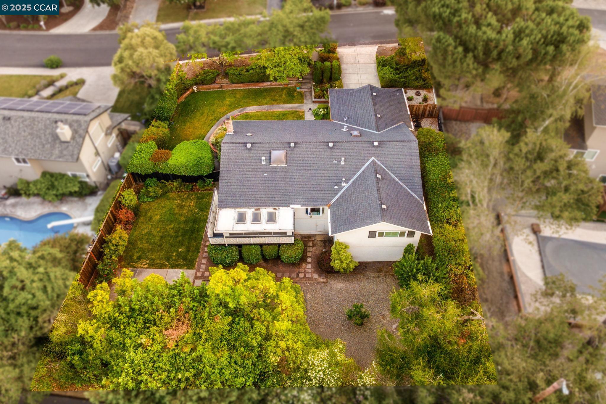 Detail Gallery Image 34 of 57 For 74 Gaywood Pl, Moraga,  CA 94556 - 4 Beds | 2 Baths