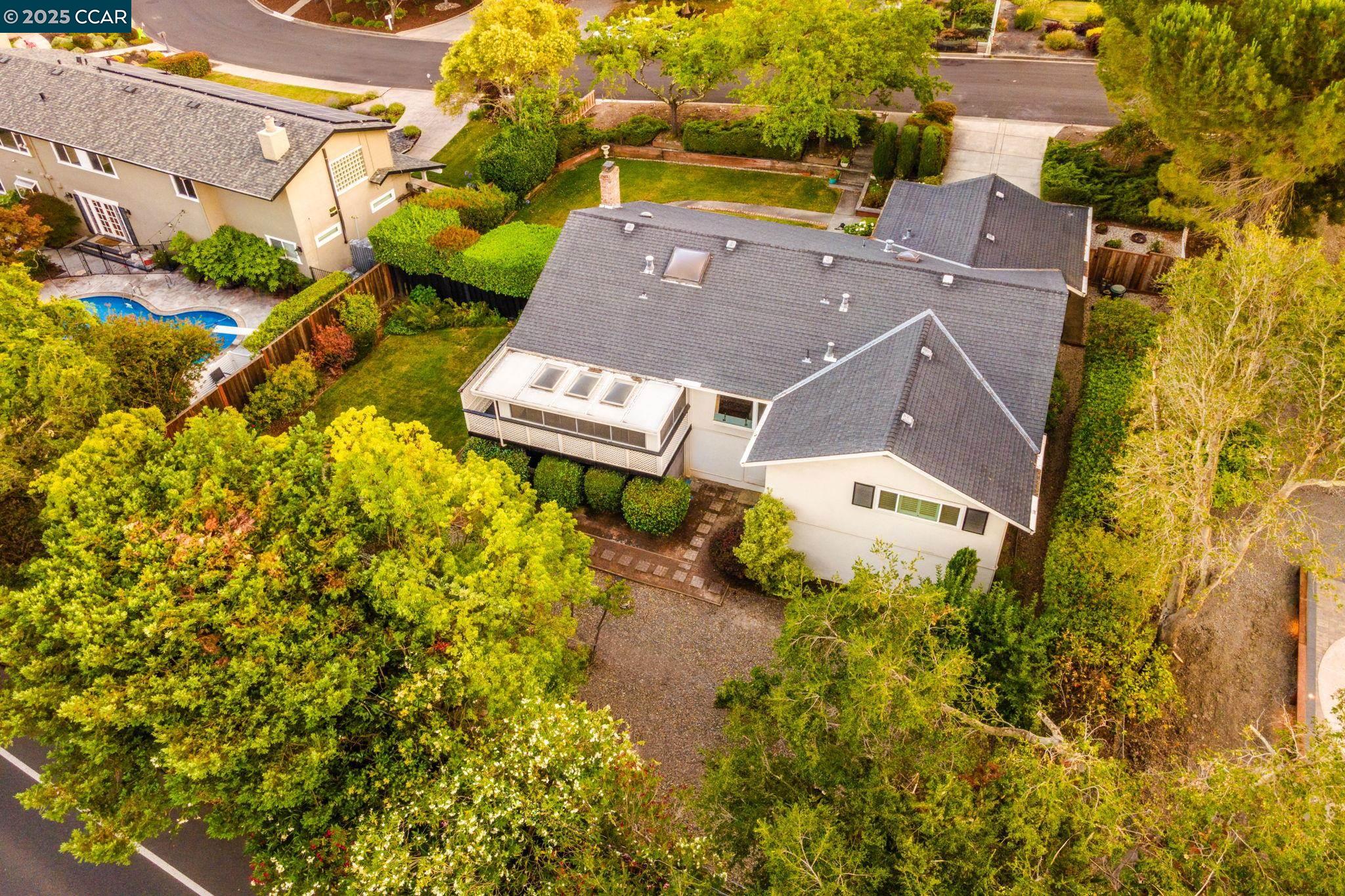 Detail Gallery Image 36 of 57 For 74 Gaywood Pl, Moraga,  CA 94556 - 4 Beds | 2 Baths