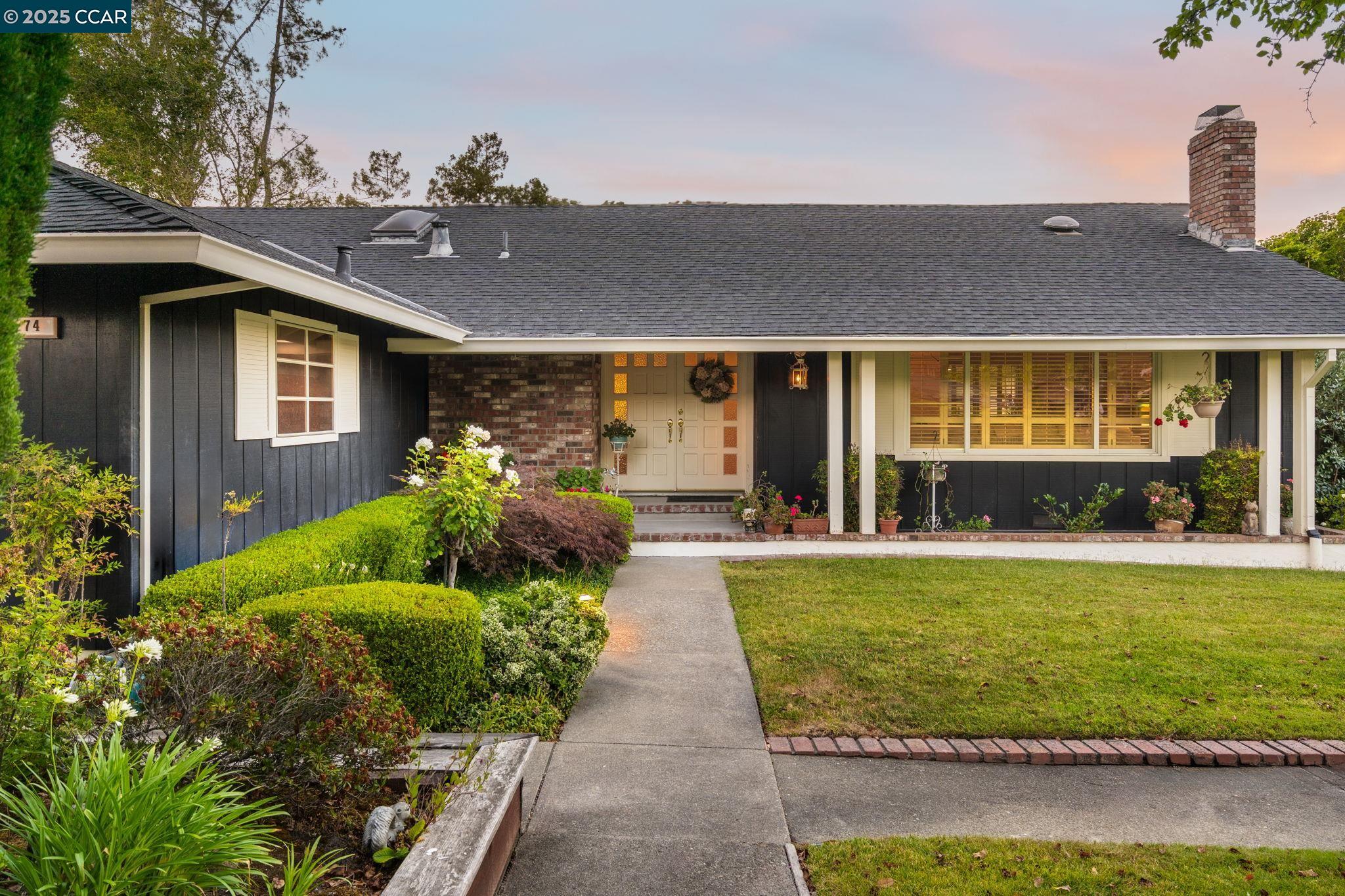 Detail Gallery Image 38 of 57 For 74 Gaywood Pl, Moraga,  CA 94556 - 4 Beds | 2 Baths