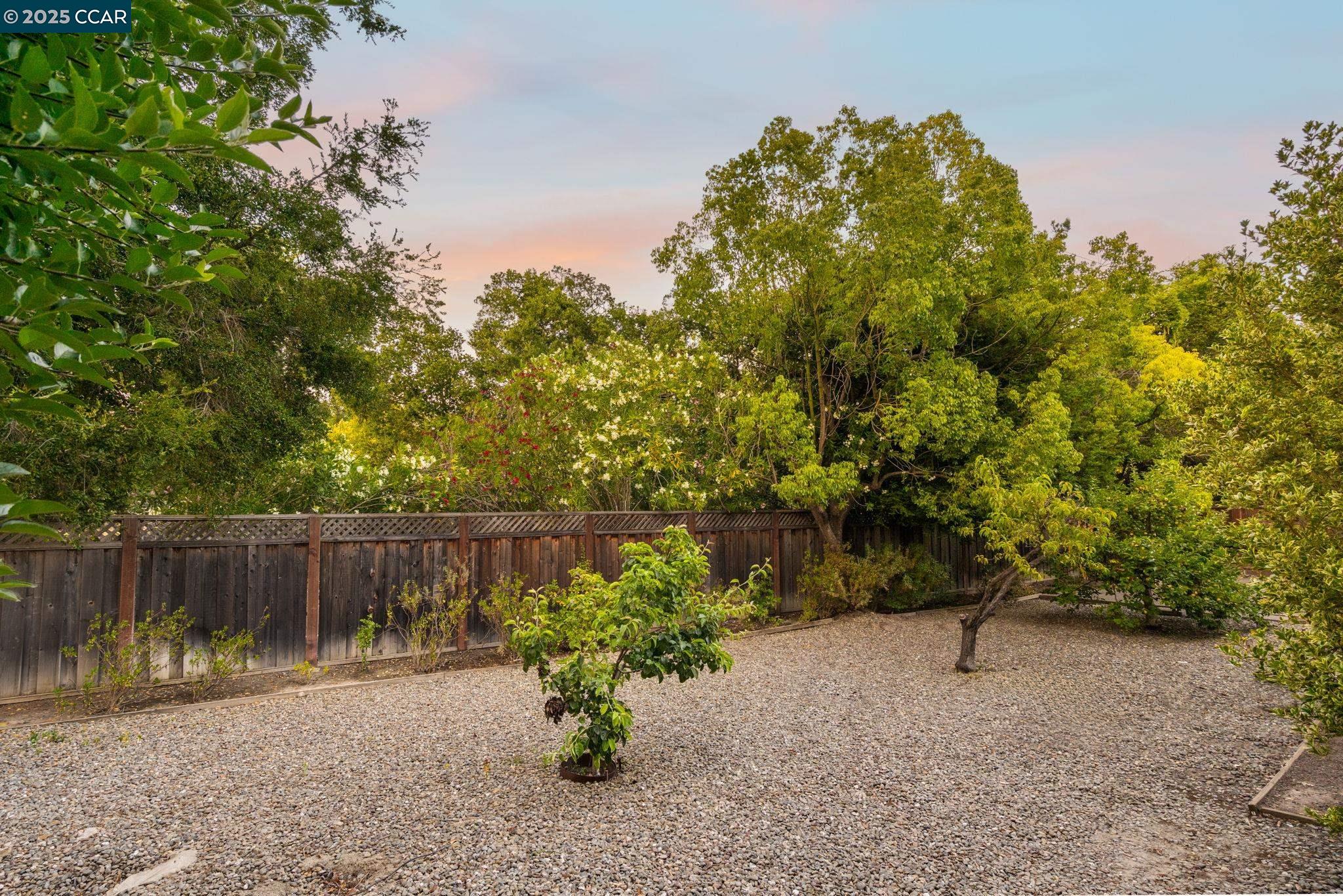 Detail Gallery Image 51 of 57 For 74 Gaywood Pl, Moraga,  CA 94556 - 4 Beds | 2 Baths