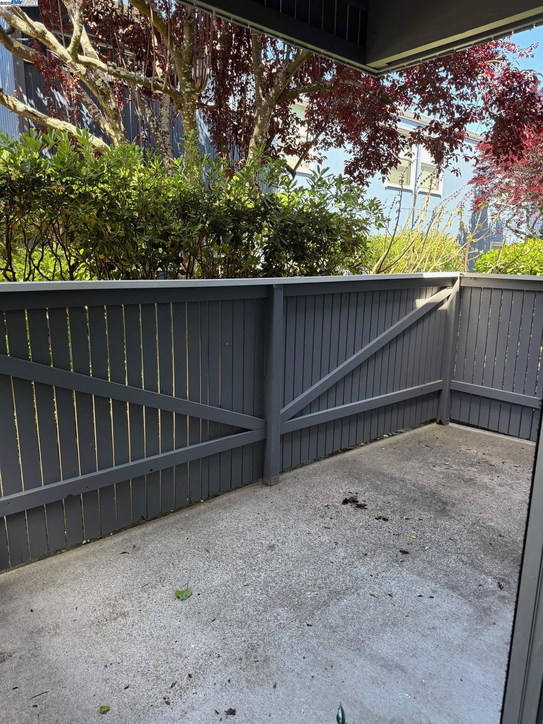 Detail Gallery Image 9 of 13 For 213 Boardwalk Ave a,  San Bruno,  CA 94066 - 1 Beds | 1 Baths