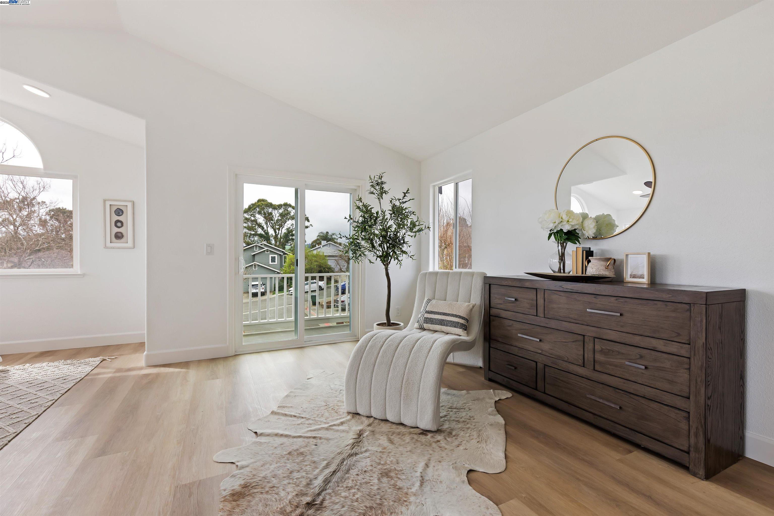 Detail Gallery Image 22 of 46 For 119 Mountview Ter, Benicia,  CA 94510 - 4 Beds | 2/1 Baths