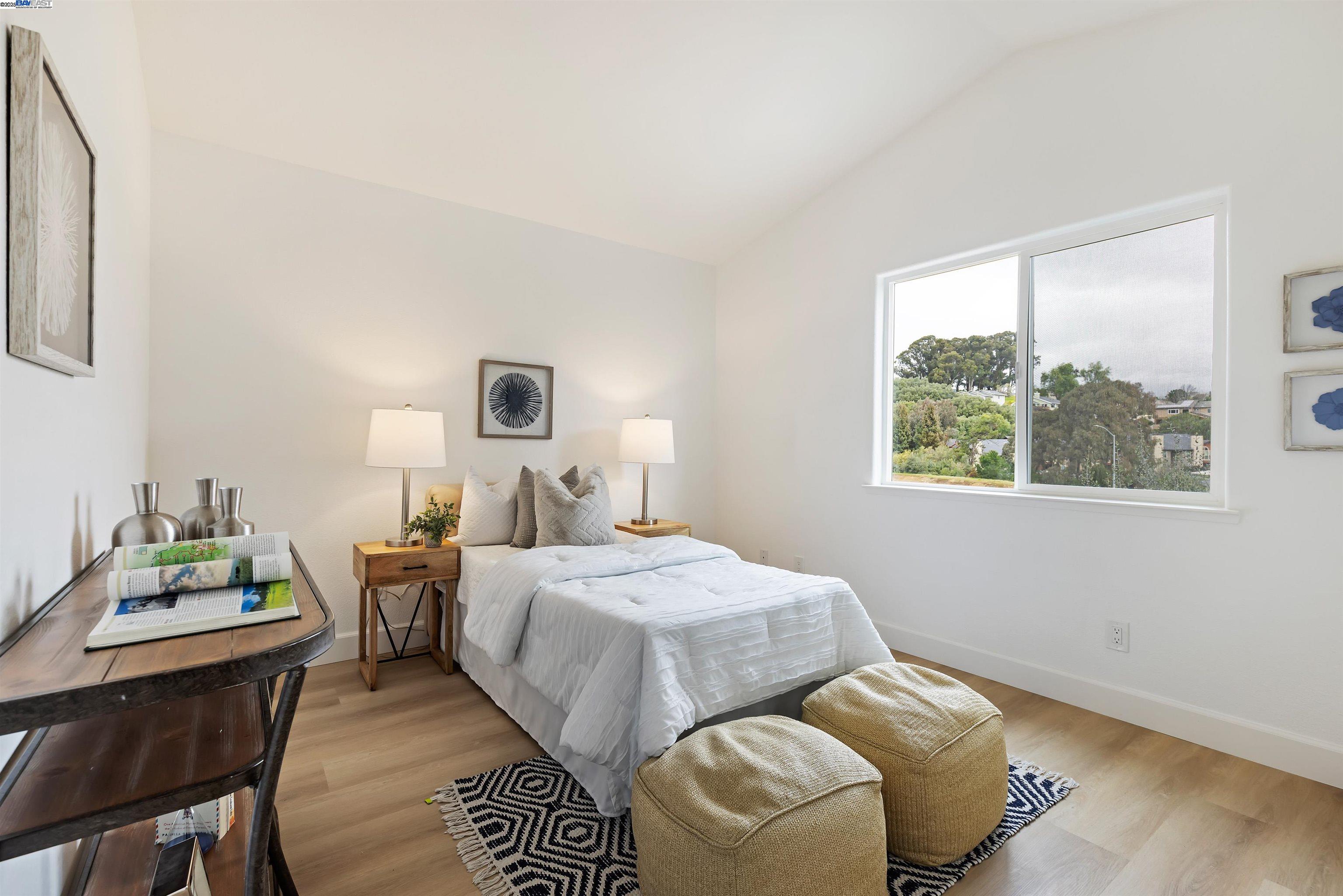 Detail Gallery Image 29 of 46 For 119 Mountview Ter, Benicia,  CA 94510 - 4 Beds | 2/1 Baths