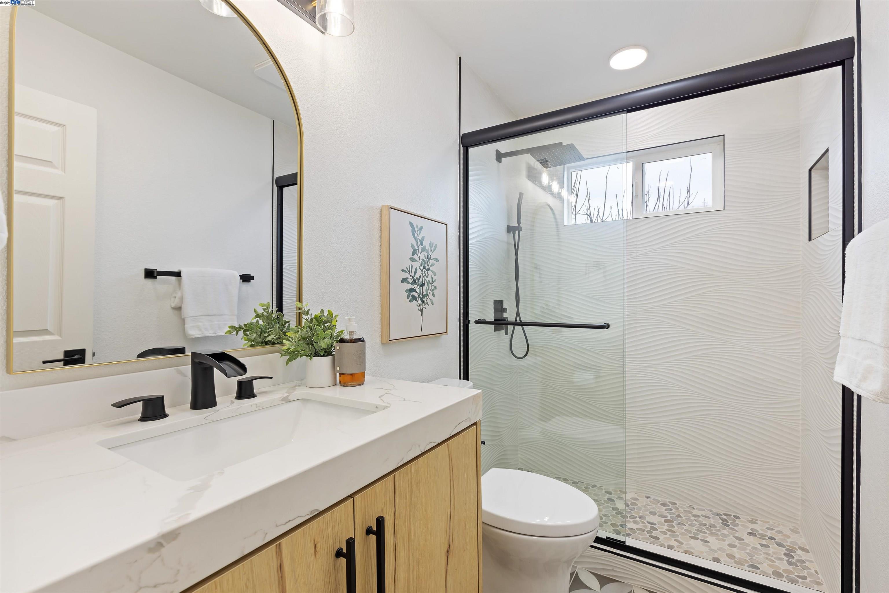 Detail Gallery Image 32 of 46 For 119 Mountview Ter, Benicia,  CA 94510 - 4 Beds | 2/1 Baths