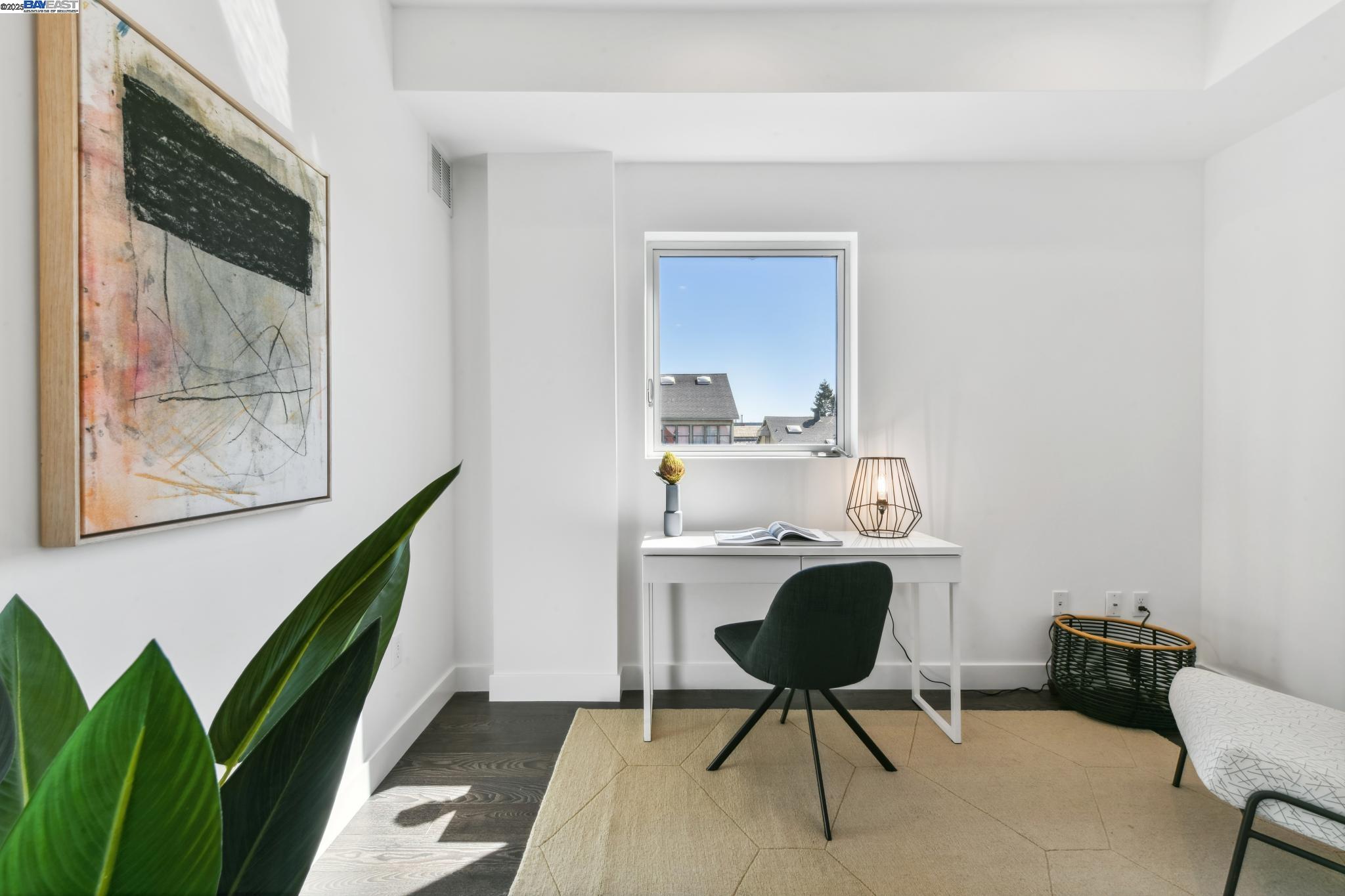 414 29Th Ave # 5, Oakland, California 94601, 1 Bedroom Bedrooms, 4 Rooms Rooms,2 BathroomsBathrooms,Residential,For Sale,414 29Th Ave # 5,41088399