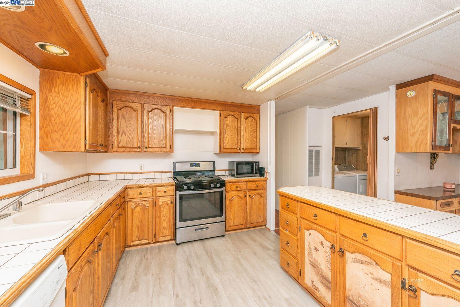 Detail Gallery Image 15 of 42 For 10 Steelhead Circle, Lewiston,  CA 96052 - 2 Beds | 2 Baths
