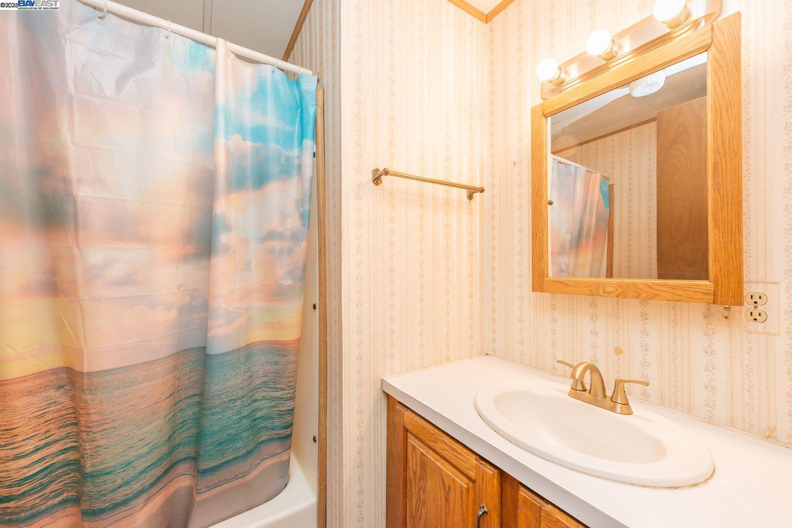Detail Gallery Image 19 of 42 For 10 Steelhead Circle, Lewiston,  CA 96052 - 2 Beds | 2 Baths