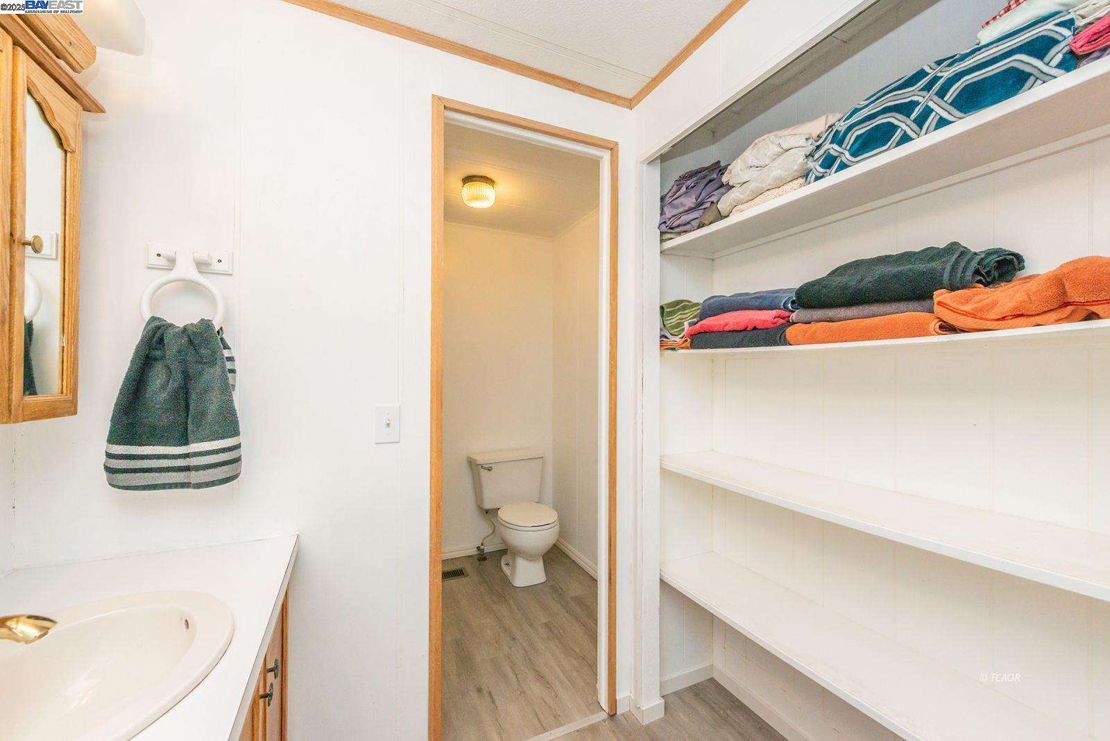 Detail Gallery Image 26 of 42 For 10 Steelhead Circle, Lewiston,  CA 96052 - 2 Beds | 2 Baths