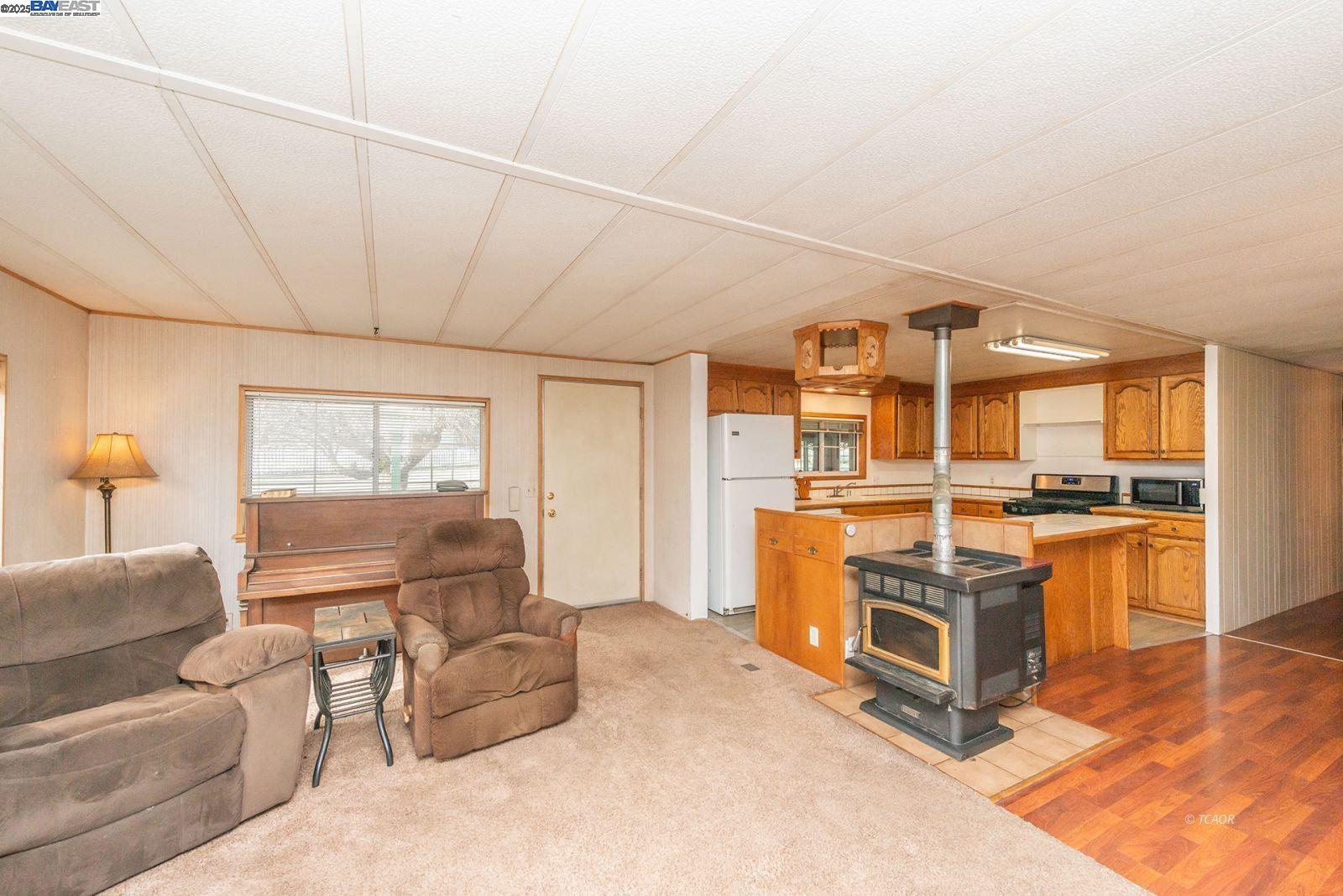 Detail Gallery Image 6 of 42 For 10 Steelhead Circle, Lewiston,  CA 96052 - 2 Beds | 2 Baths