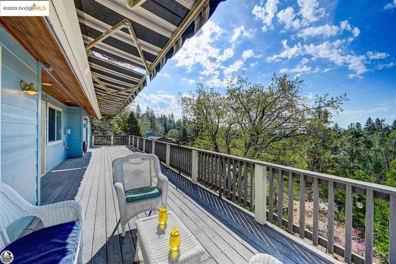 Detail Gallery Image 16 of 48 For 494 Larkspur Ct., Murphys,  CA 95247-9480 - 4 Beds | 3 Baths
