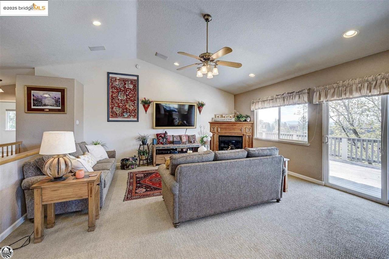 Detail Gallery Image 25 of 48 For 494 Larkspur Ct., Murphys,  CA 95247-9480 - 4 Beds | 3 Baths