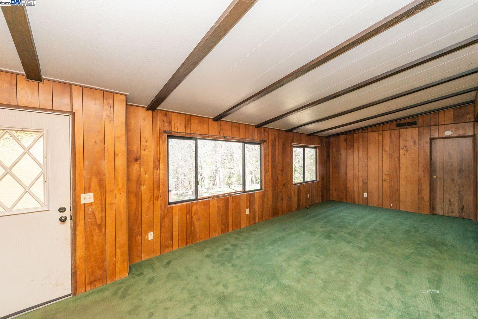 Detail Gallery Image 4 of 41 For 590 Brooks Ln, Weaverville,  CA 96093 - 3 Beds | 2 Baths
