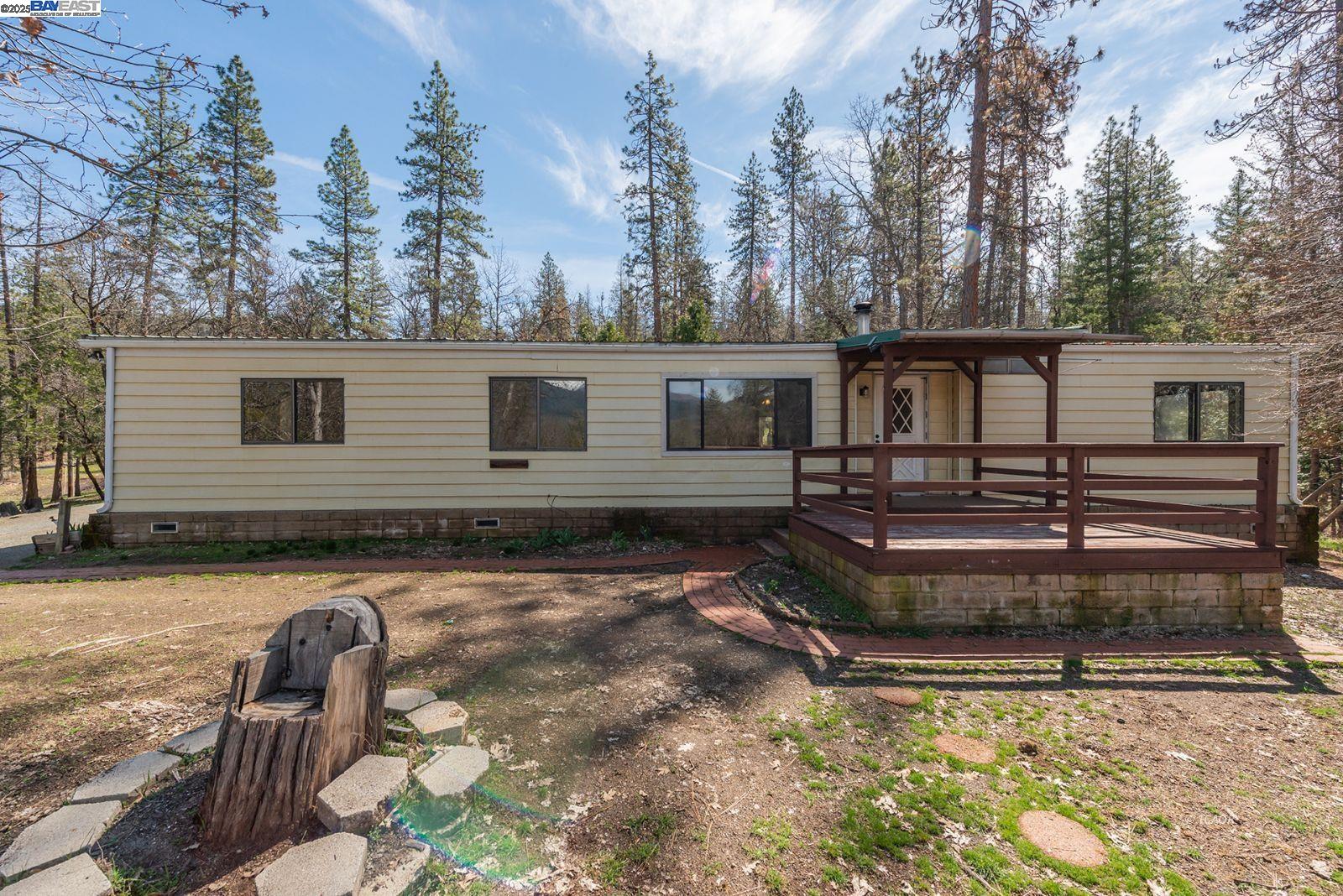 Detail Gallery Image 38 of 41 For 590 Brooks Ln, Weaverville,  CA 96093 - 3 Beds | 2 Baths