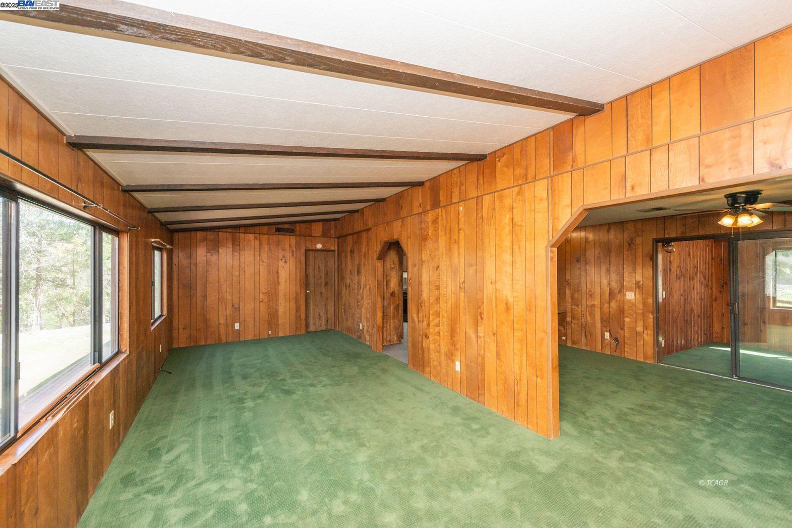 Detail Gallery Image 5 of 41 For 590 Brooks Ln, Weaverville,  CA 96093 - 3 Beds | 2 Baths