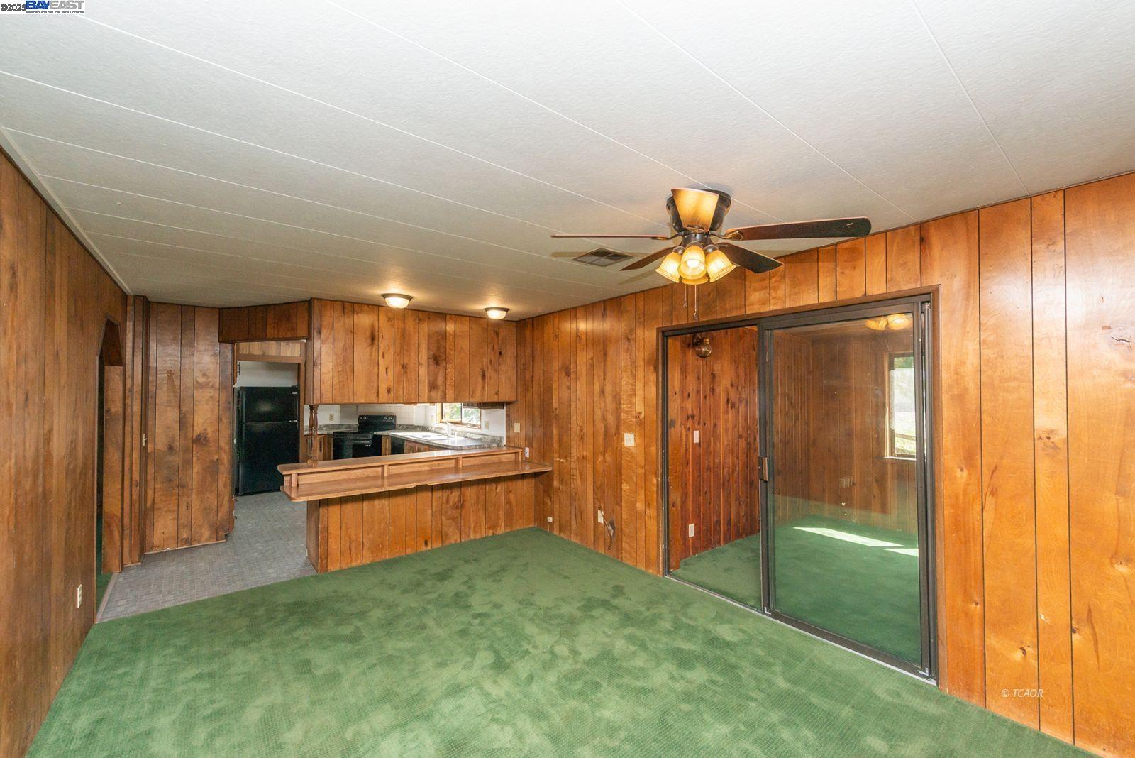 Detail Gallery Image 8 of 41 For 590 Brooks Ln, Weaverville,  CA 96093 - 3 Beds | 2 Baths