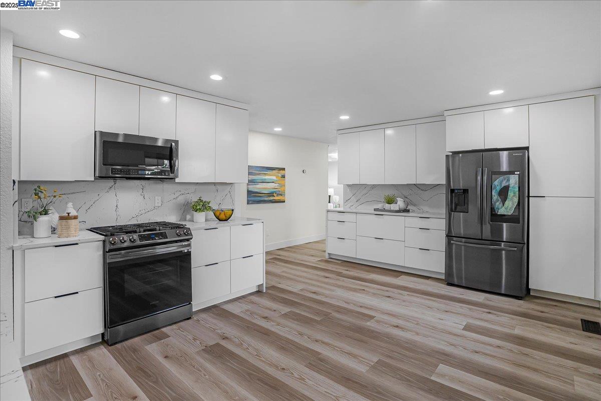 Detail Gallery Image 1 of 55 For 1971 H St, Union City,  CA 94587 - 4 Beds | 2 Baths