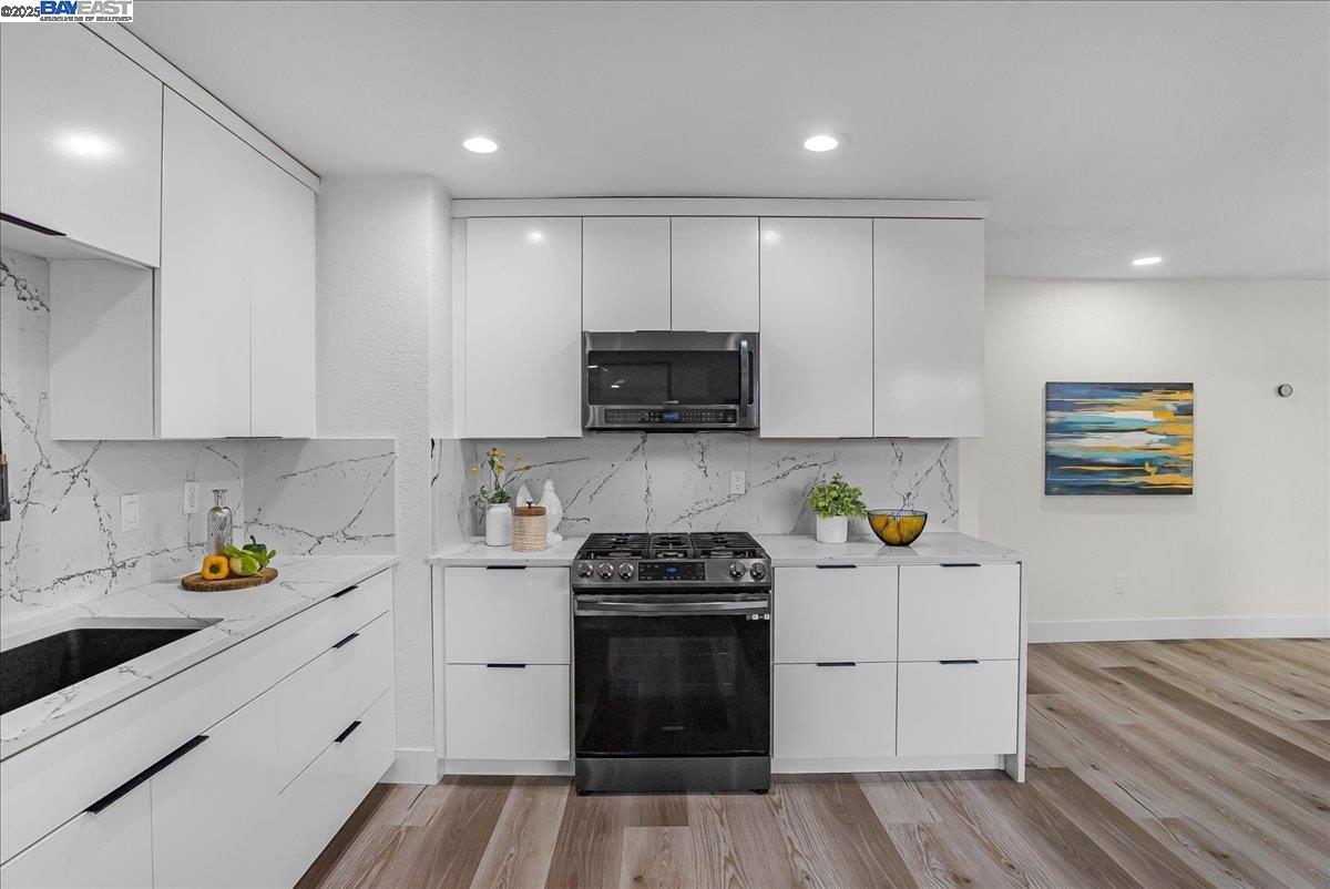 Detail Gallery Image 22 of 55 For 1971 H St, Union City,  CA 94587 - 4 Beds | 2 Baths