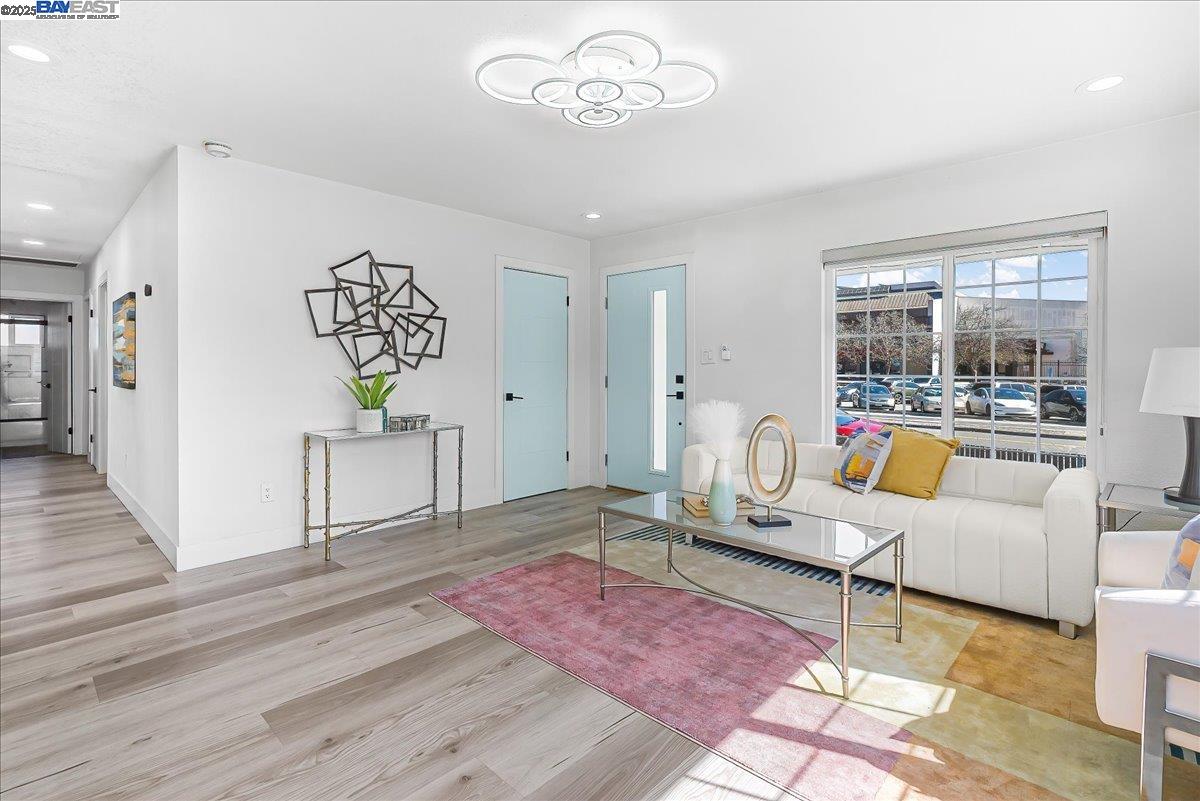 Detail Gallery Image 7 of 55 For 1971 H St, Union City,  CA 94587 - 4 Beds | 2 Baths