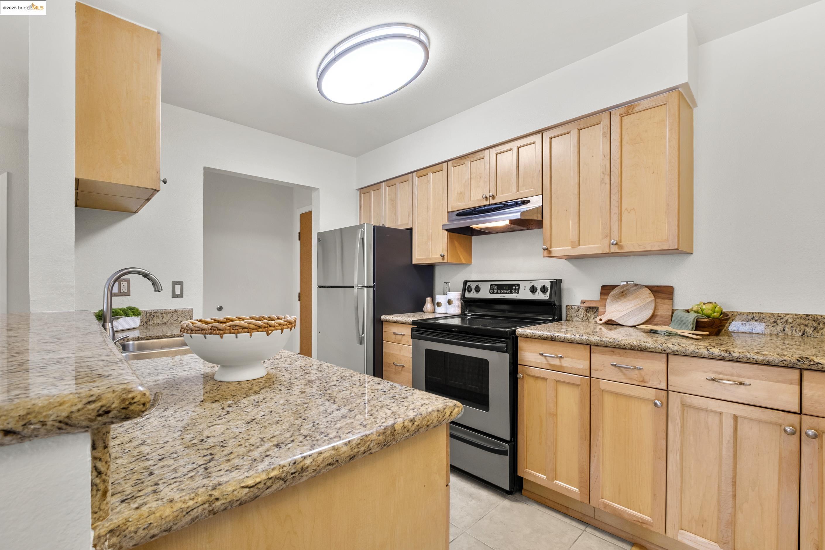 66 Fairmount Ave 303