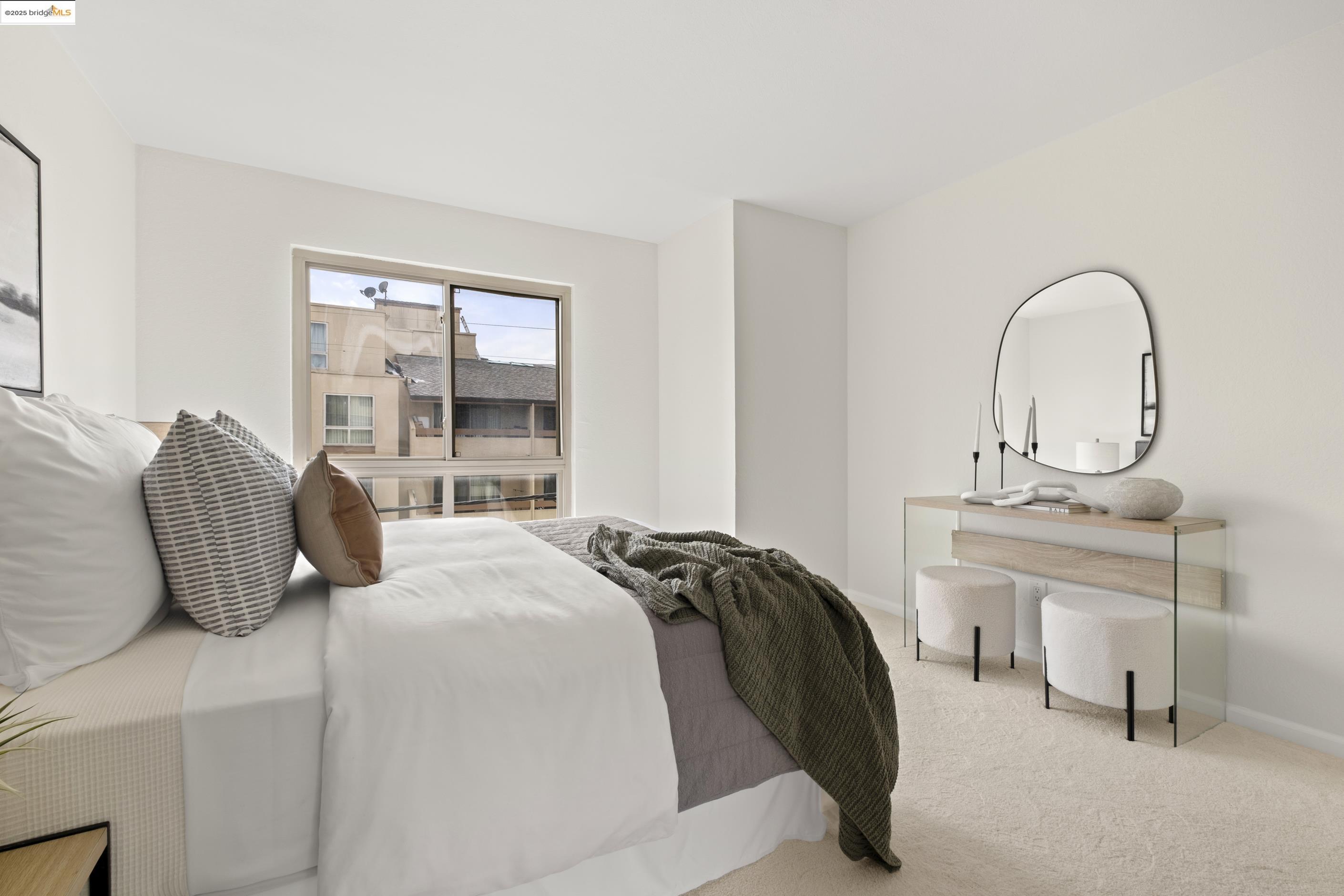 66 Fairmount Ave 303