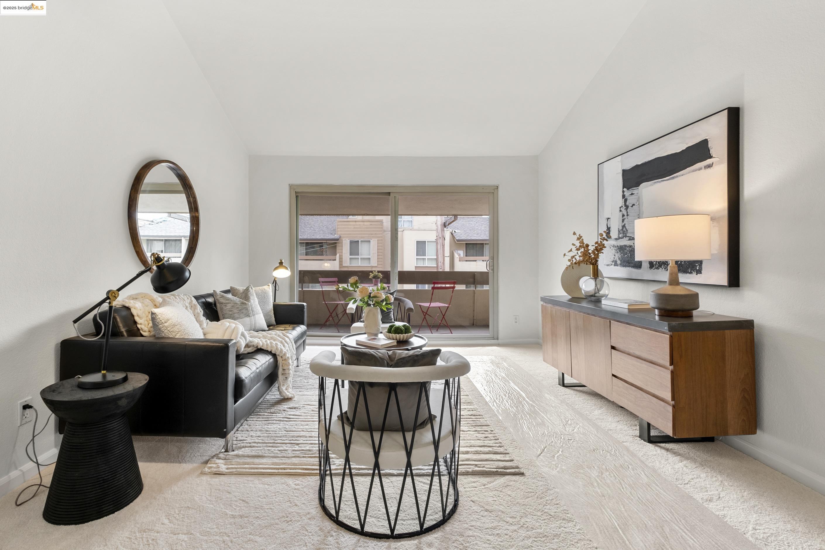 66 Fairmount Ave 303