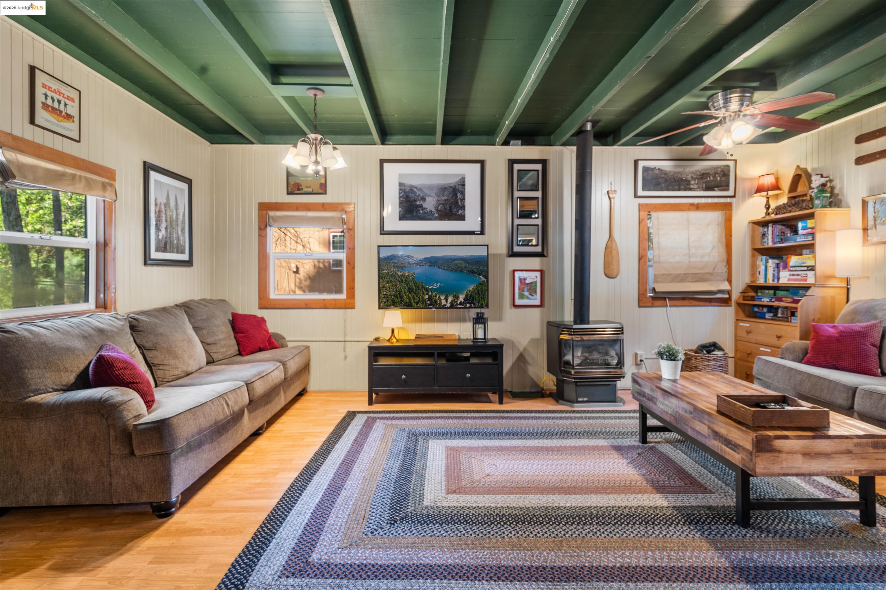 Detail Gallery Image 13 of 40 For 25931 Scenic Dr, Long Barn,  CA 95335 - 2 Beds | 1 Baths