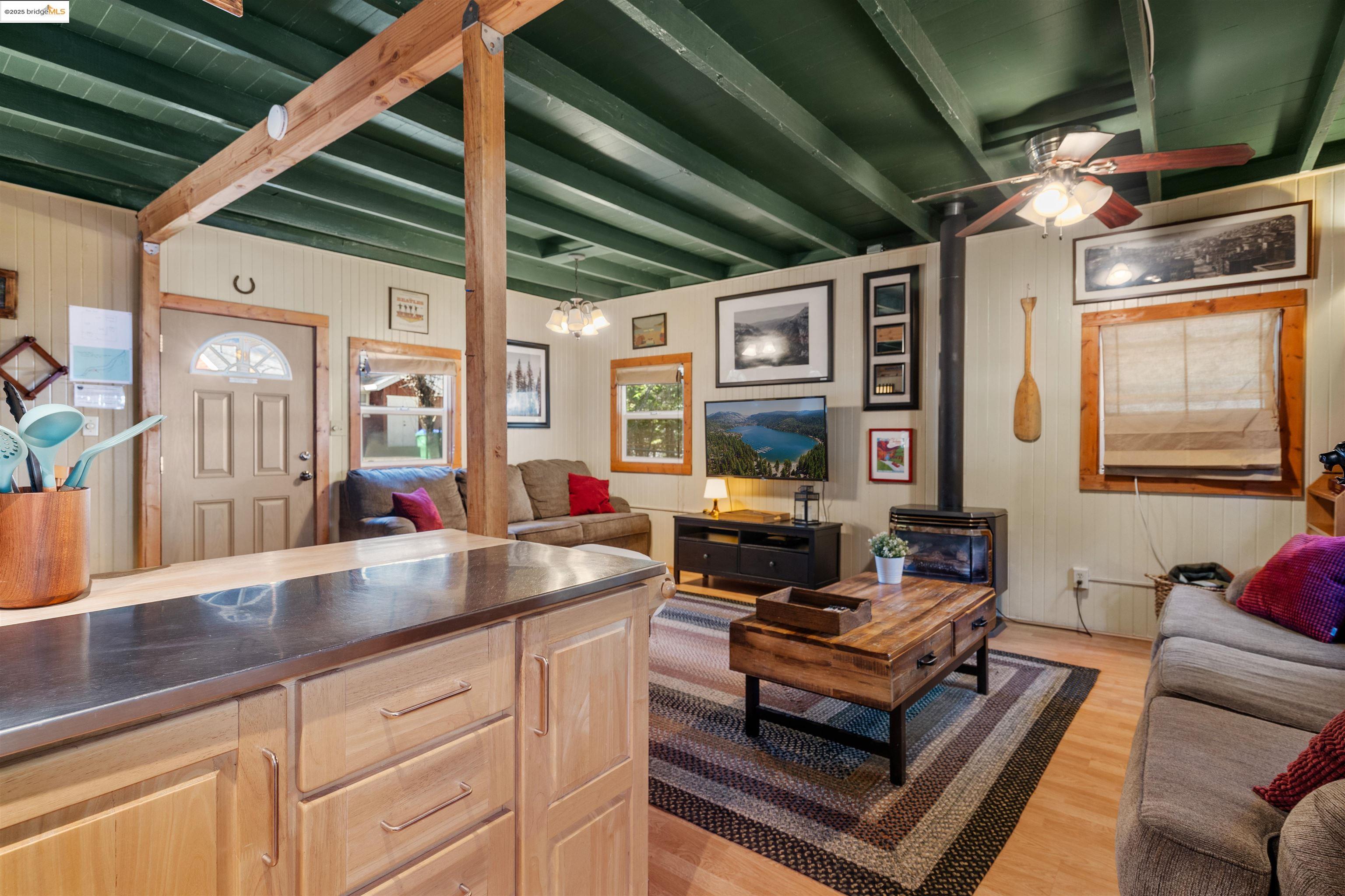 Detail Gallery Image 14 of 40 For 25931 Scenic Dr, Long Barn,  CA 95335 - 2 Beds | 1 Baths