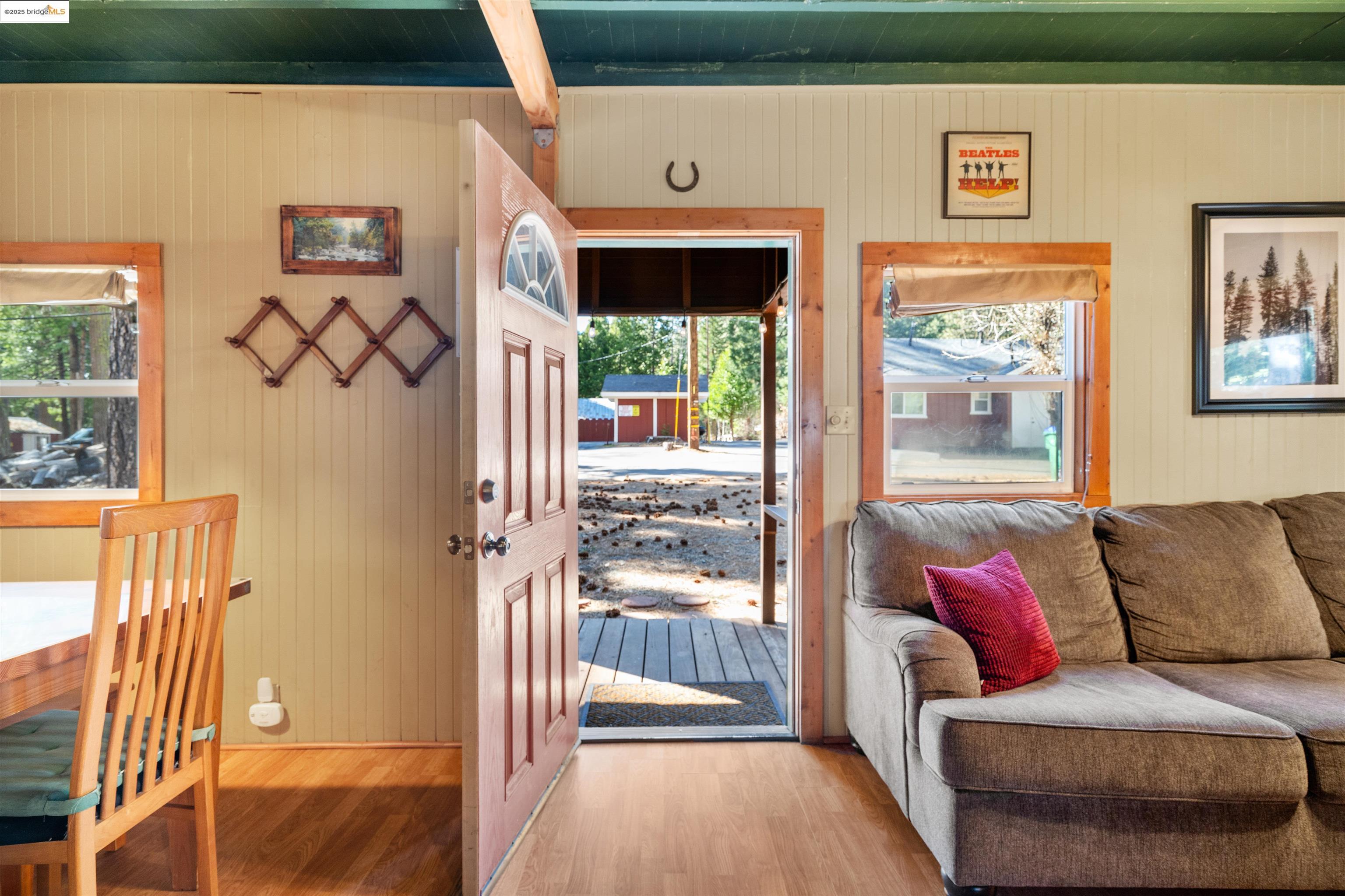 Detail Gallery Image 9 of 40 For 25931 Scenic Dr, Long Barn,  CA 95335 - 2 Beds | 1 Baths