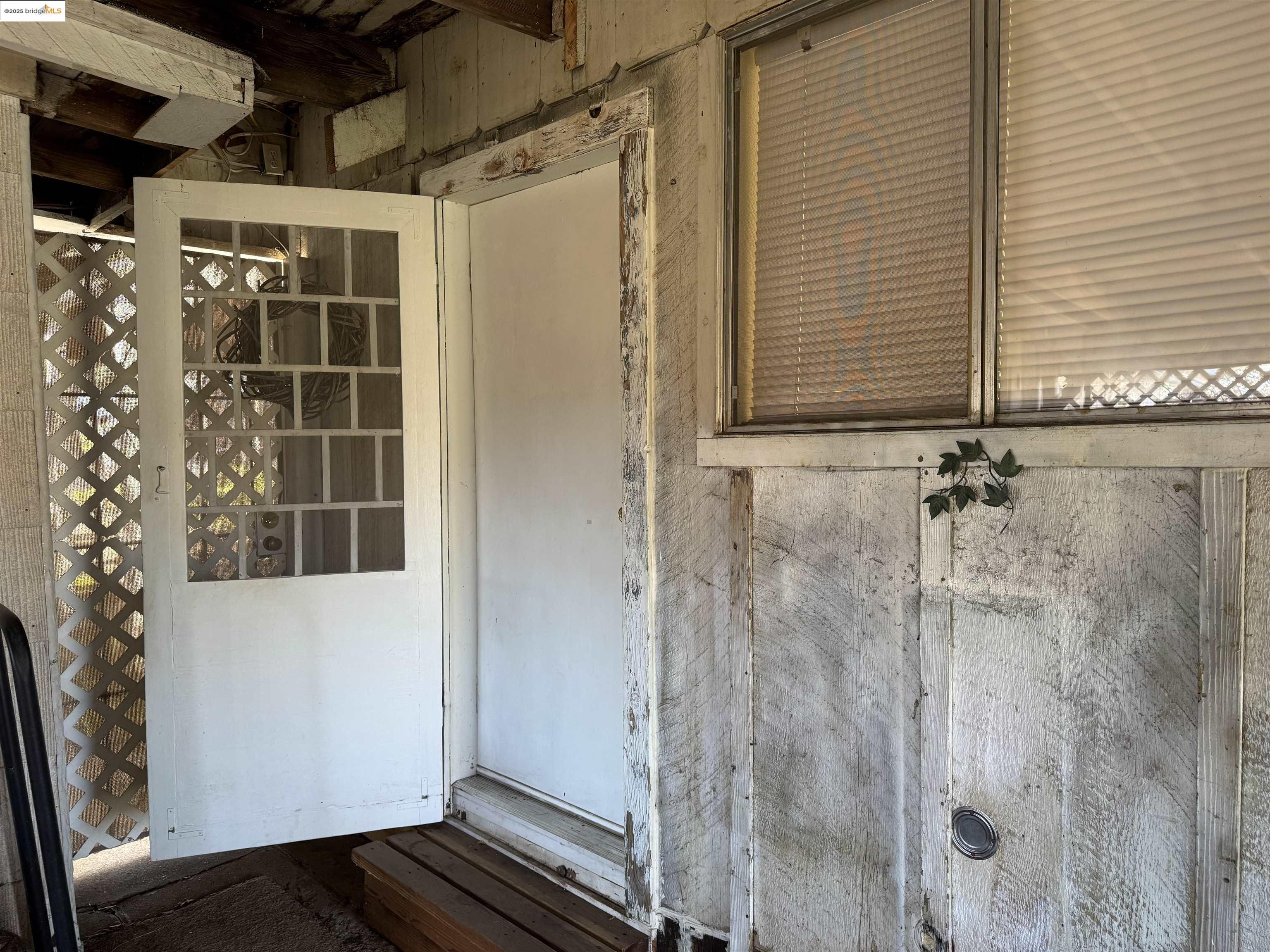 Detail Gallery Image 19 of 37 For 17096 S Mono Vista Road, Soulsbyville,  CA 95372 - 2 Beds | 1/1 Baths