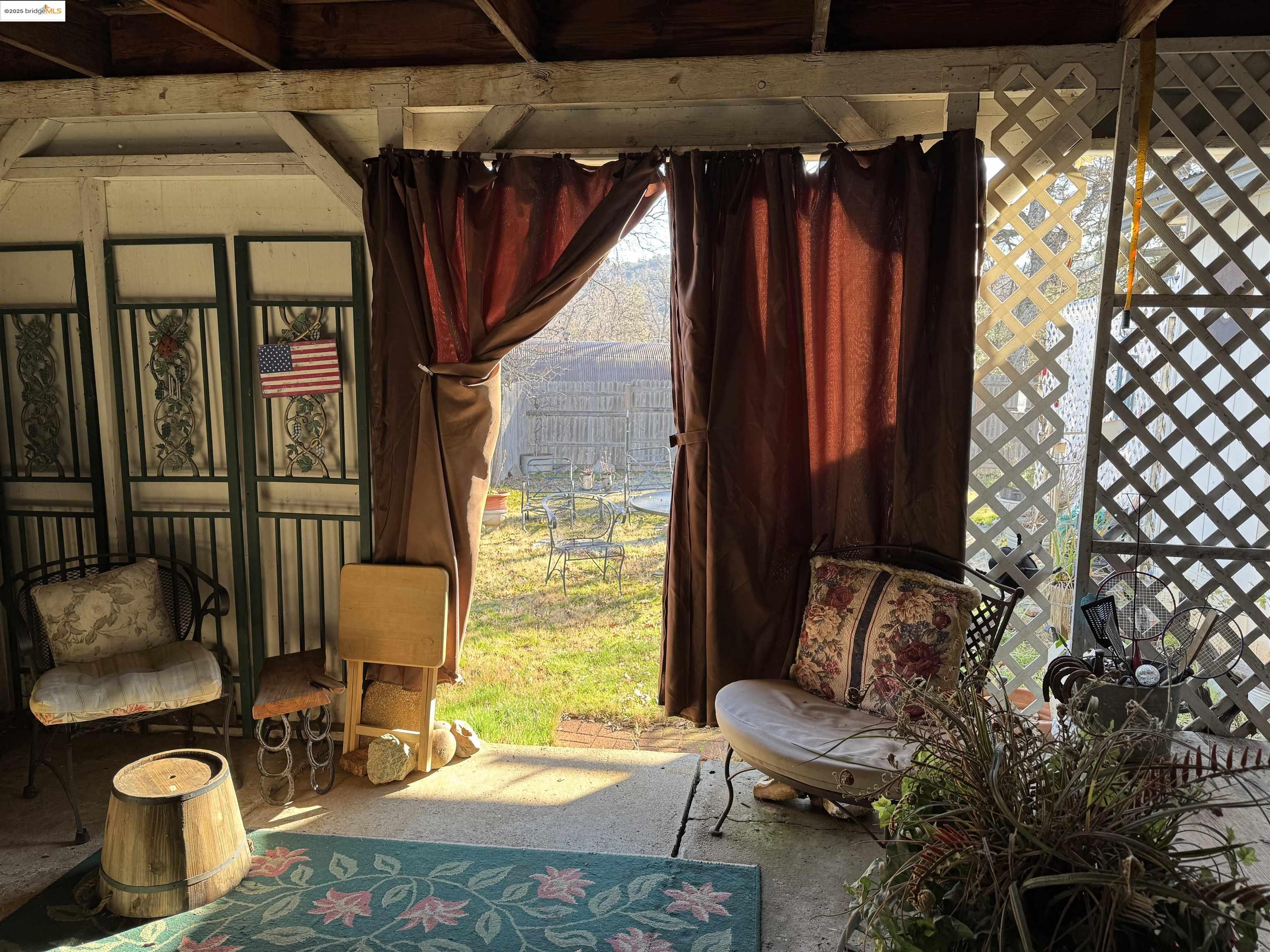 Detail Gallery Image 31 of 37 For 17096 S Mono Vista Road, Soulsbyville,  CA 95372 - 2 Beds | 1/1 Baths