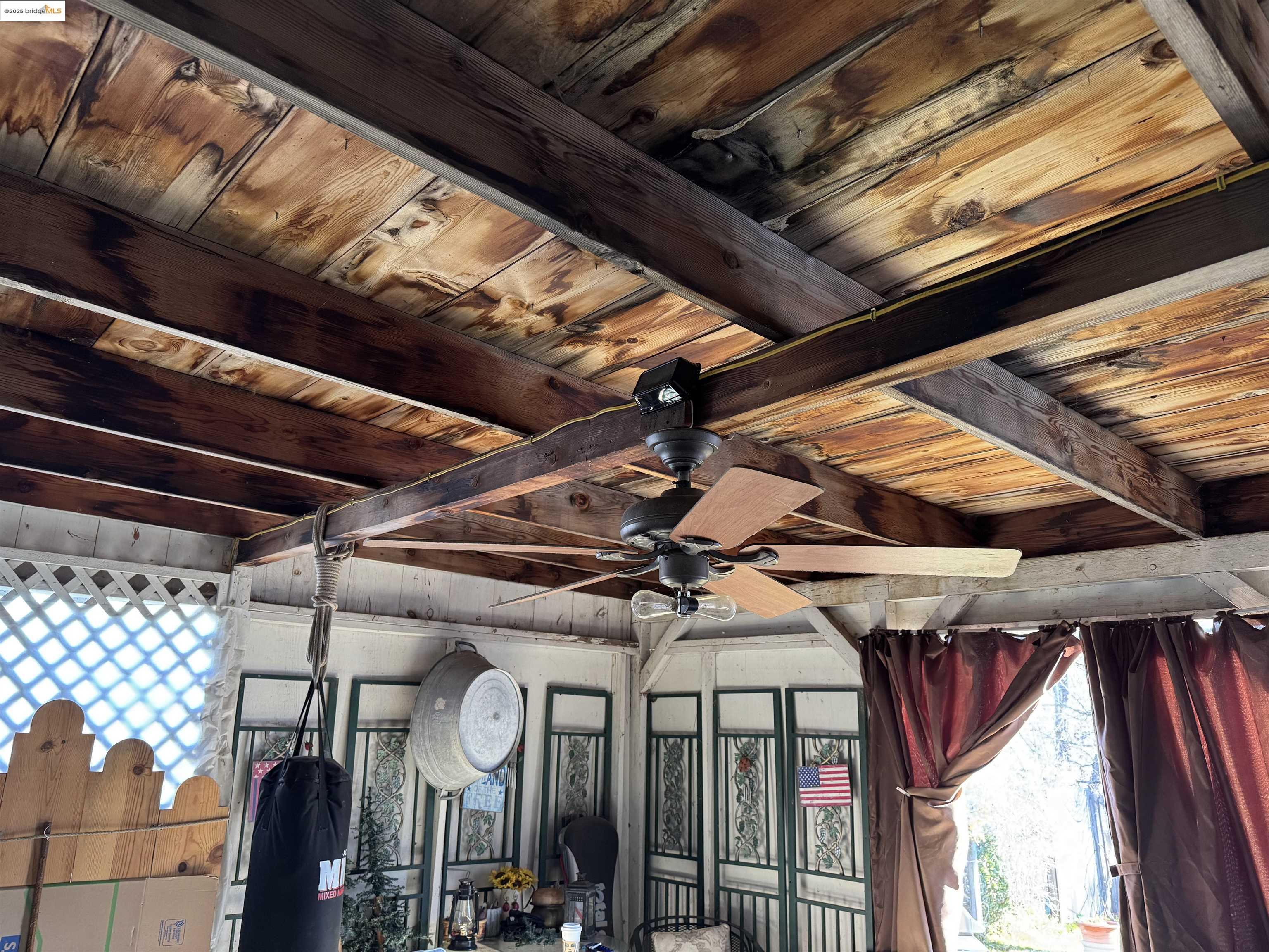 Detail Gallery Image 32 of 37 For 17096 S Mono Vista Road, Soulsbyville,  CA 95372 - 2 Beds | 1/1 Baths