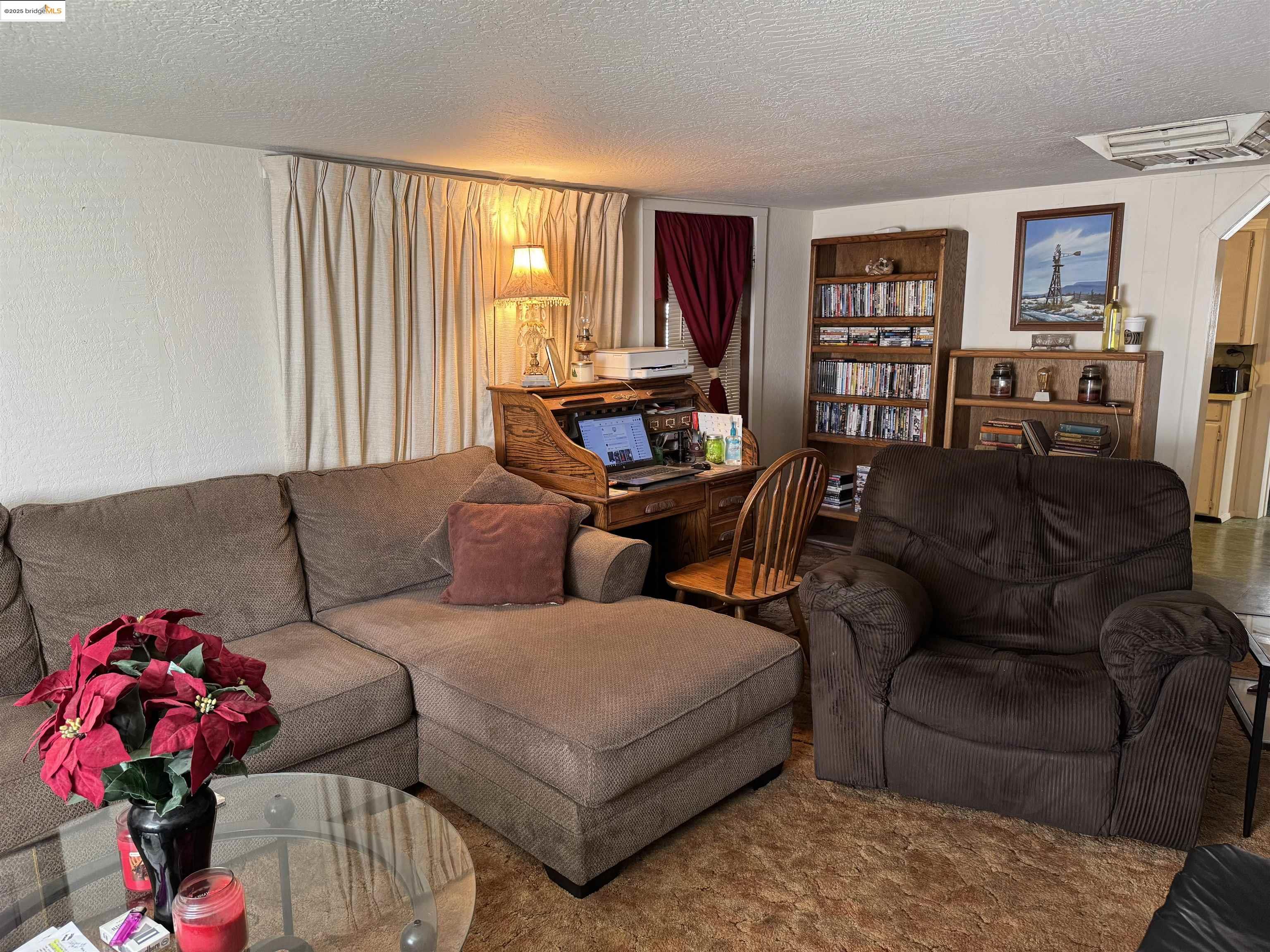 Detail Gallery Image 6 of 37 For 17096 S Mono Vista Road, Soulsbyville,  CA 95372 - 2 Beds | 1/1 Baths