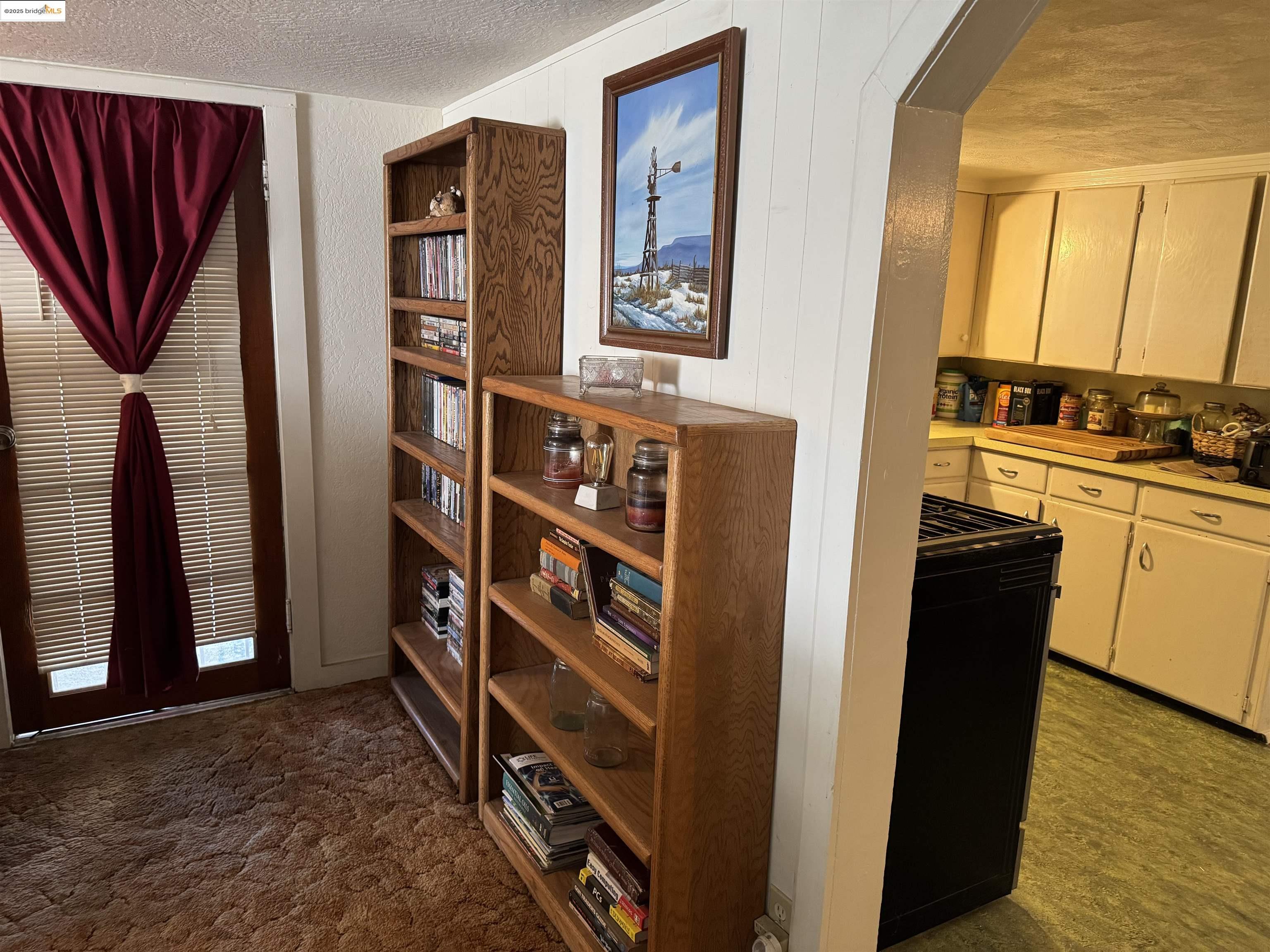 Detail Gallery Image 7 of 37 For 17096 S Mono Vista Road, Soulsbyville,  CA 95372 - 2 Beds | 1/1 Baths