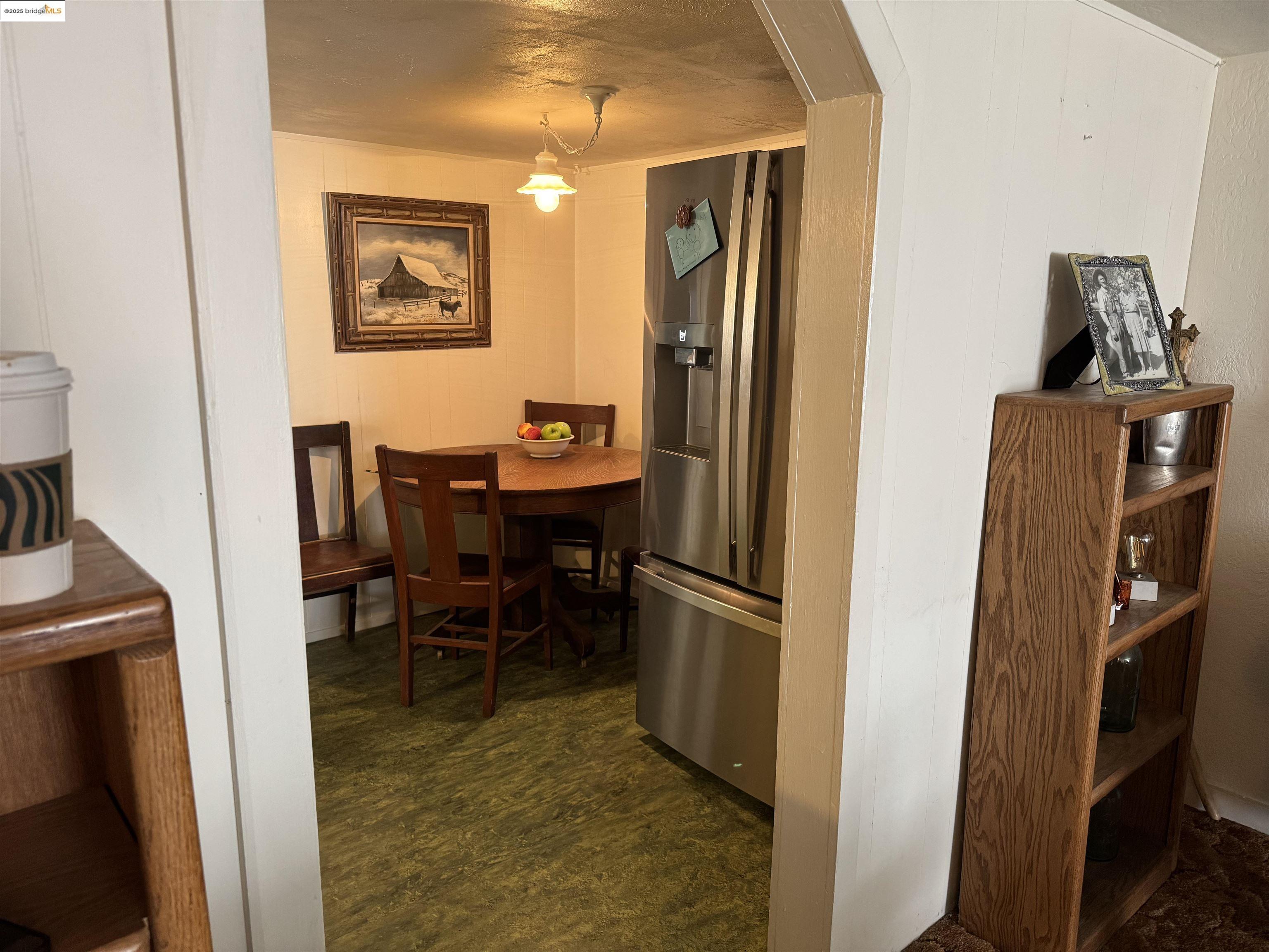 Detail Gallery Image 8 of 37 For 17096 S Mono Vista Road, Soulsbyville,  CA 95372 - 2 Beds | 1/1 Baths