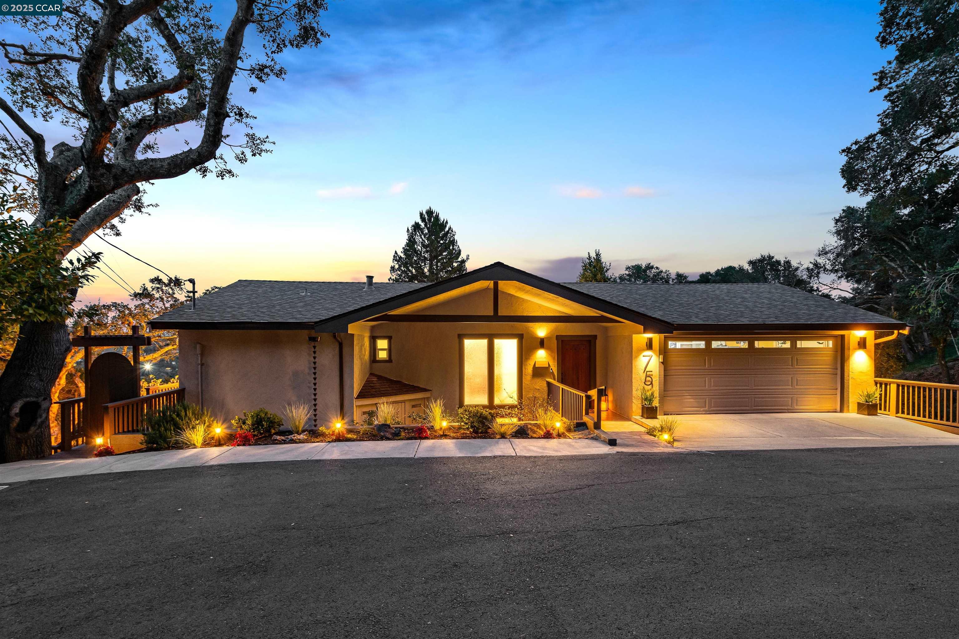 Detail Gallery Image 1 of 1 For 75 Monte Vista Rd, Orinda,  CA 94563 - 4 Beds | 3/1 Baths