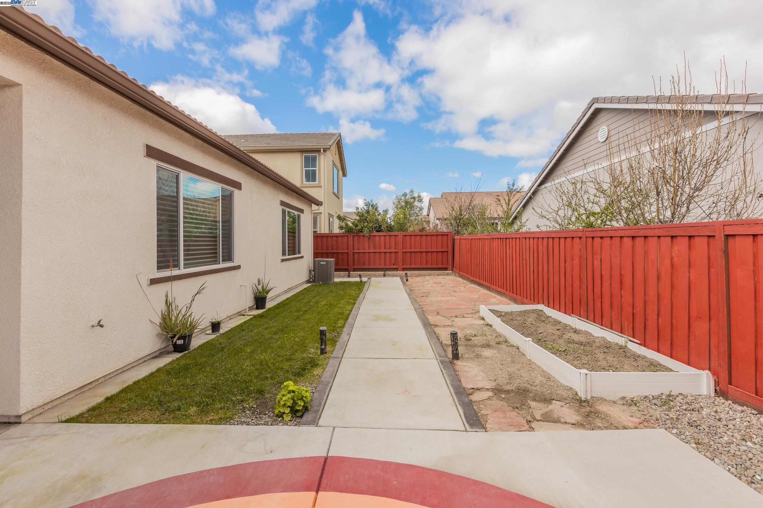 Detail Gallery Image 32 of 37 For 1593 S Sherman St, Mountain House,  CA 95391 - 3 Beds | 2/1 Baths