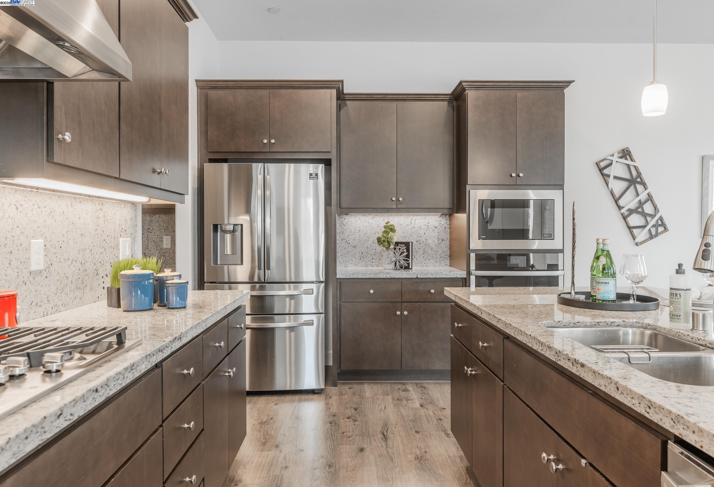 Detail Gallery Image 9 of 37 For 1593 S Sherman St, Mountain House,  CA 95391 - 3 Beds | 2/1 Baths