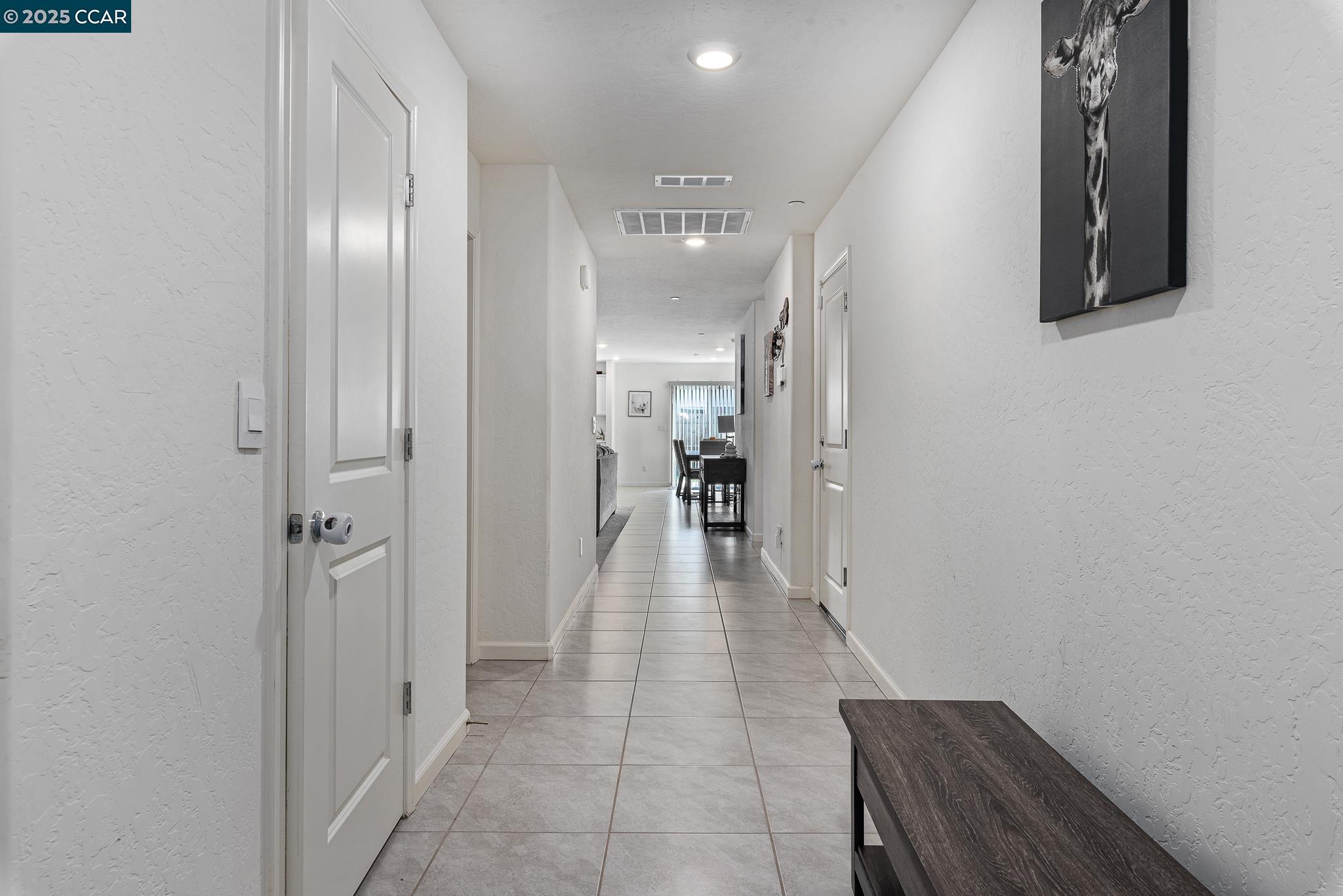 Detail Gallery Image 4 of 23 For 276 Grand Canyon Ct, Merced,  CA 95341 - 4 Beds | 3 Baths