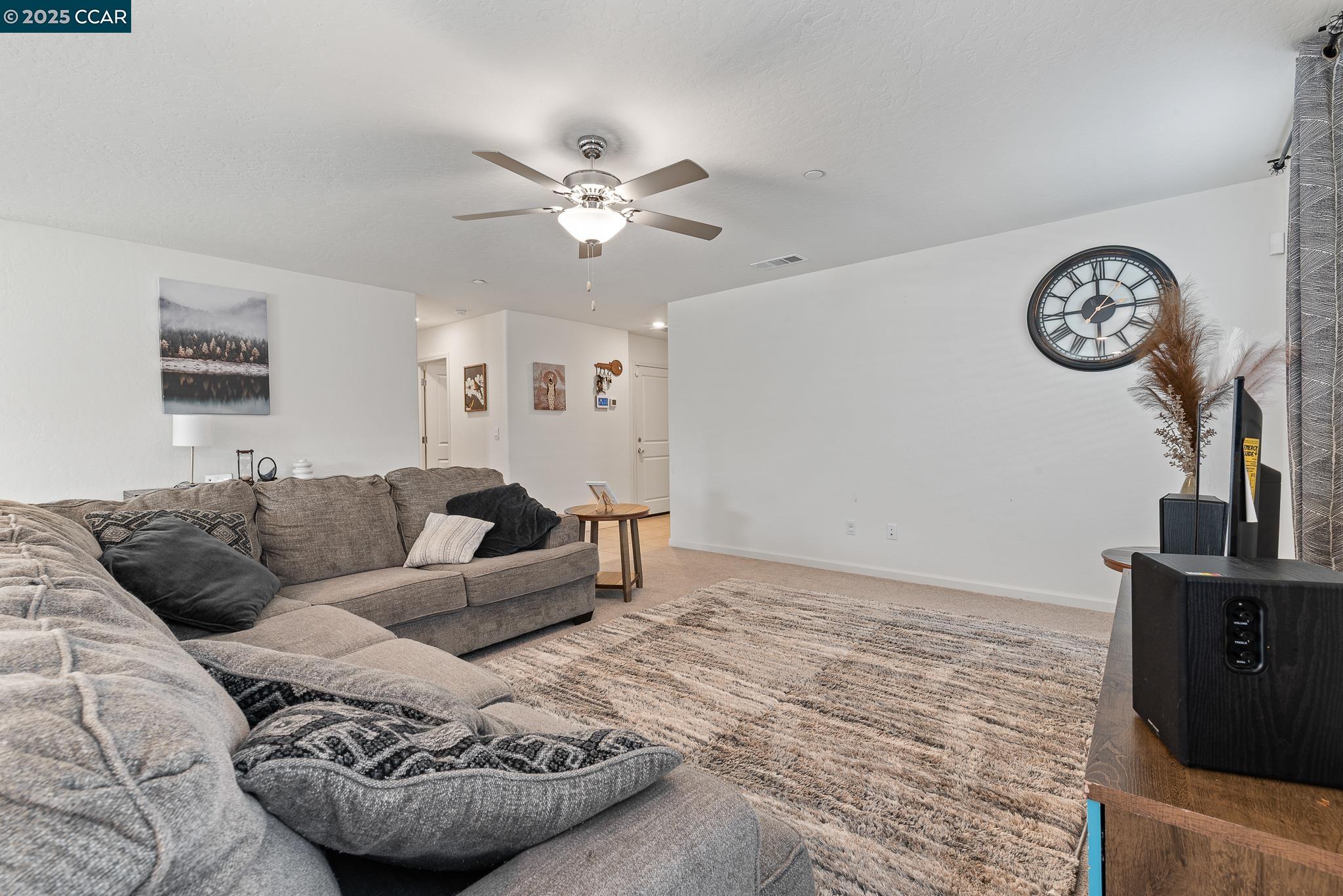 Detail Gallery Image 6 of 23 For 276 Grand Canyon Ct, Merced,  CA 95341 - 4 Beds | 3 Baths