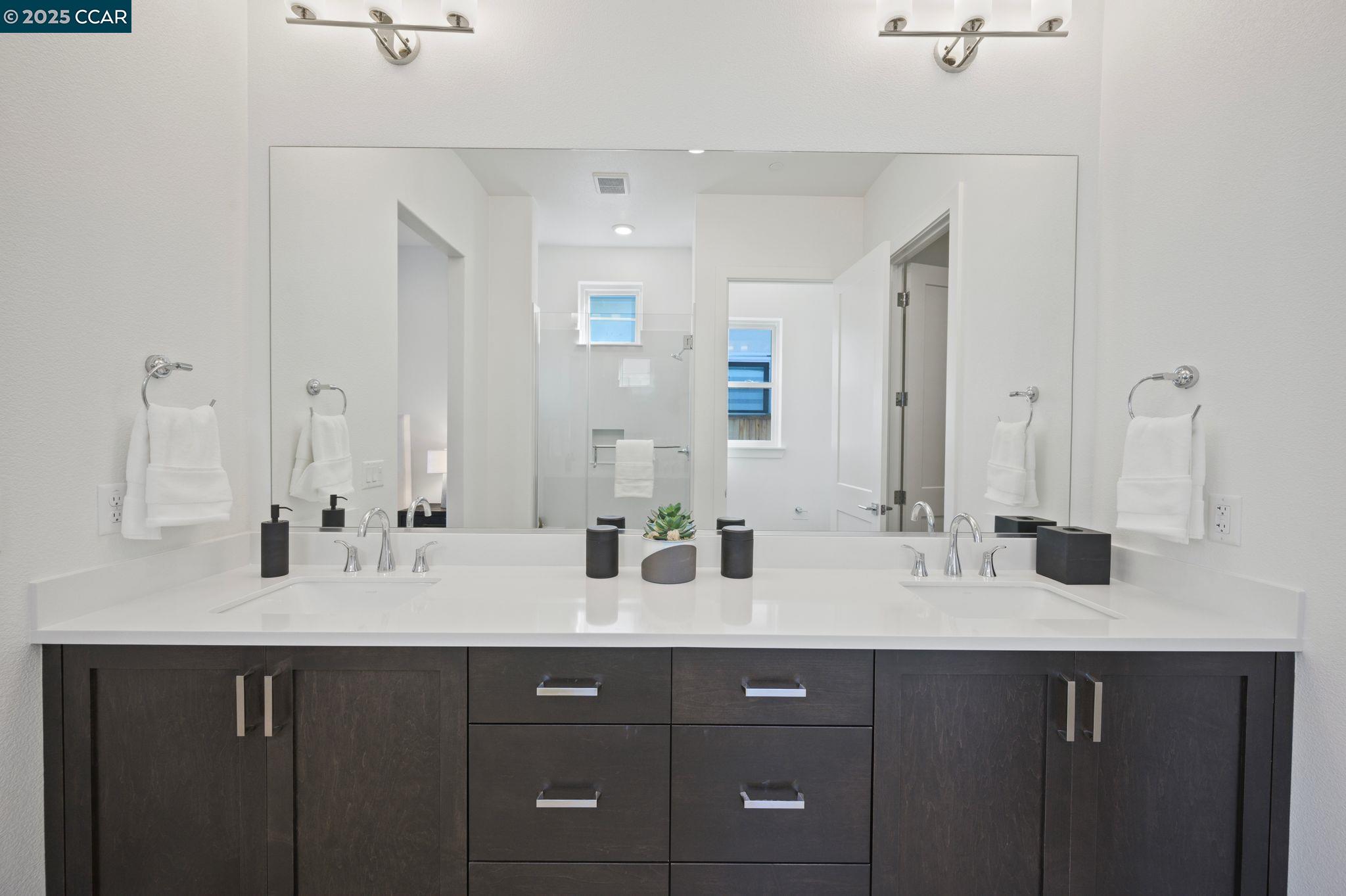 Detail Gallery Image 15 of 45 For 2808 Ella Way, Tracy,  CA 95377 - 2 Beds | 2 Baths