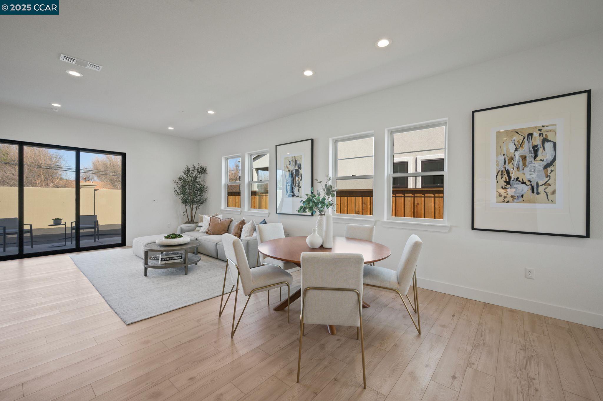 Detail Gallery Image 7 of 45 For 2808 Ella Way, Tracy,  CA 95377 - 2 Beds | 2 Baths