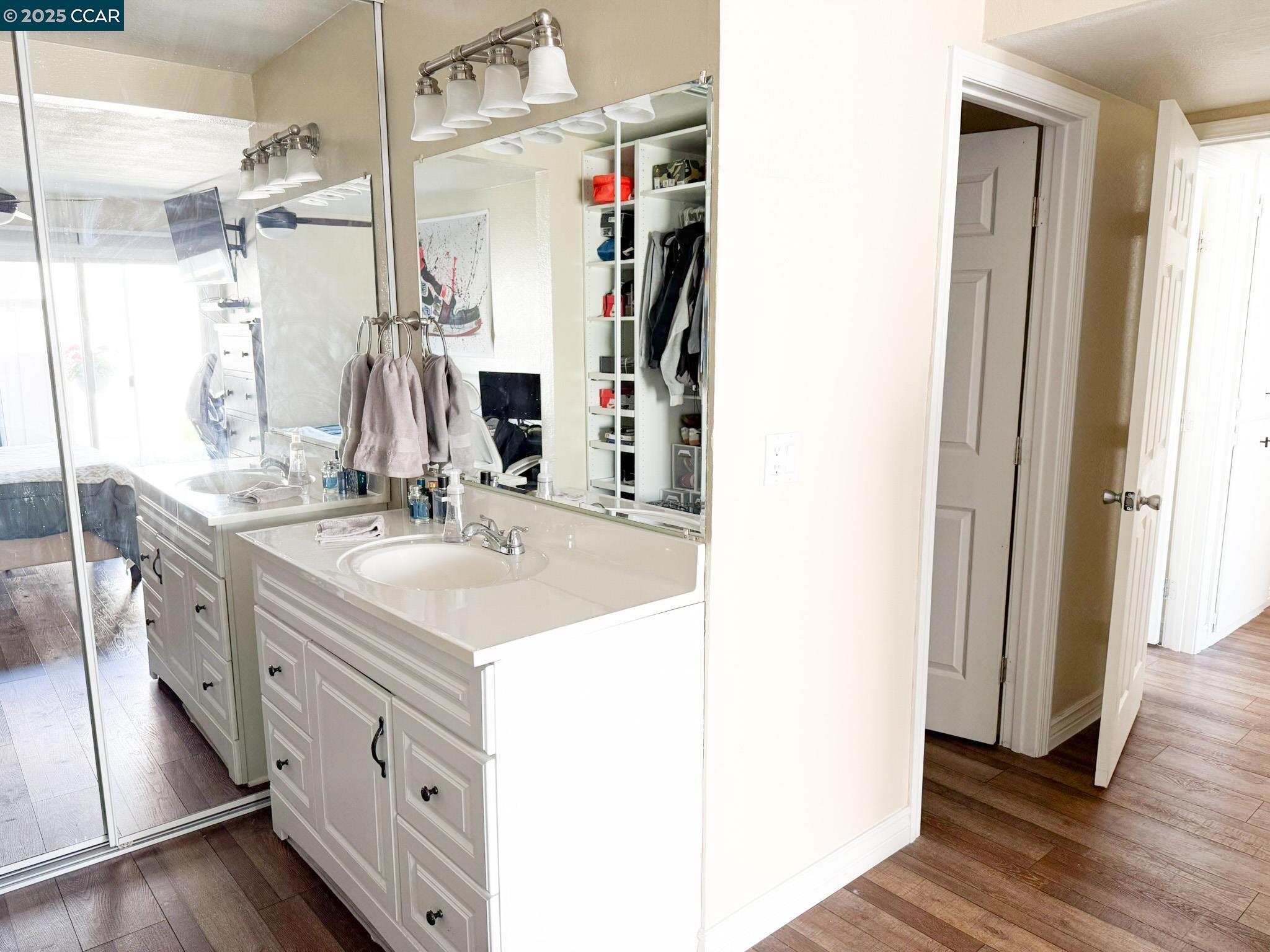 Detail Gallery Image 9 of 13 For 10 Mt Wilson Way, Clayton,  CA 94517 - 2 Beds | 2 Baths