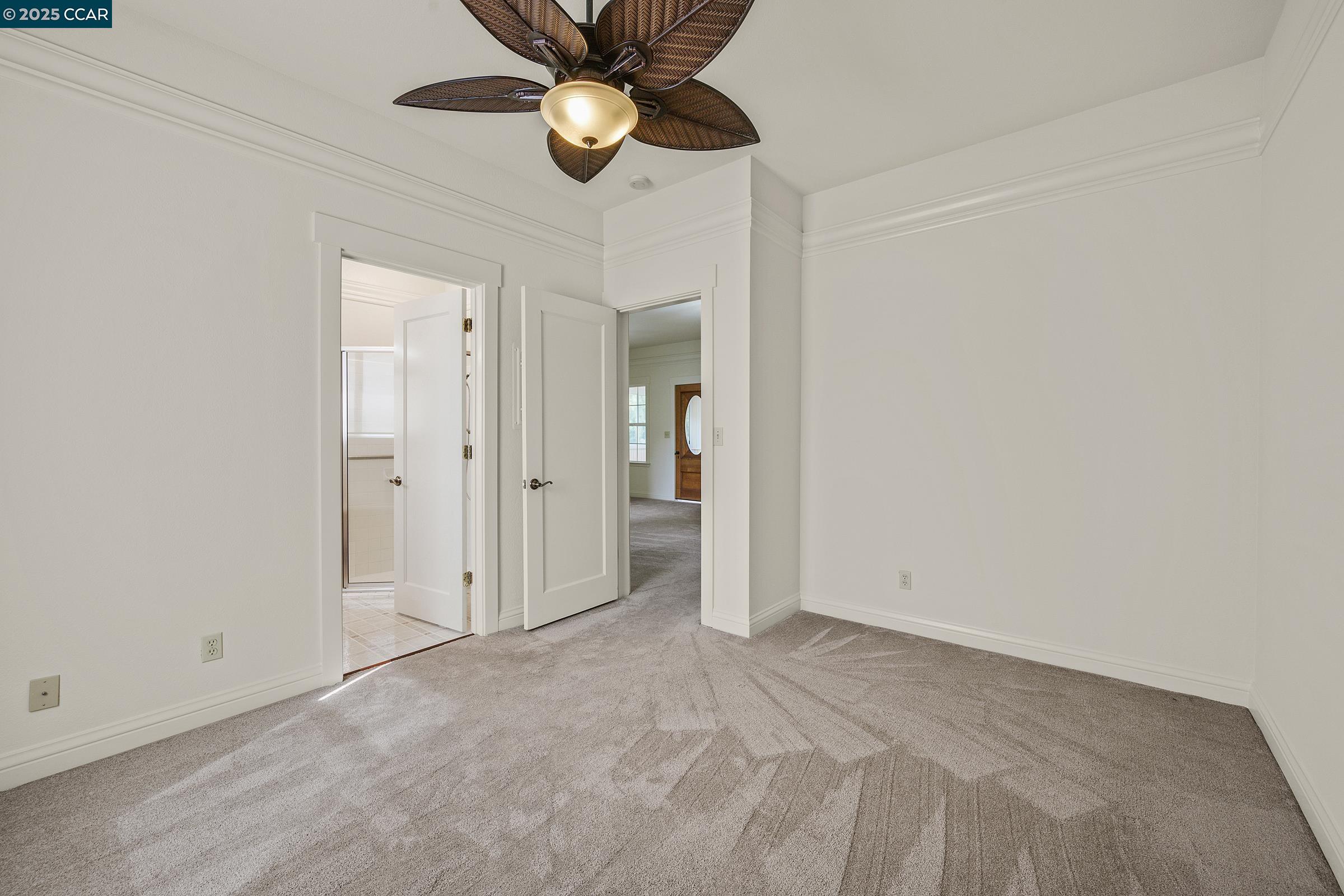 Detail Gallery Image 11 of 50 For 2581 Charles Ave, Pinole,  CA 94564 - 2 Beds | 2 Baths