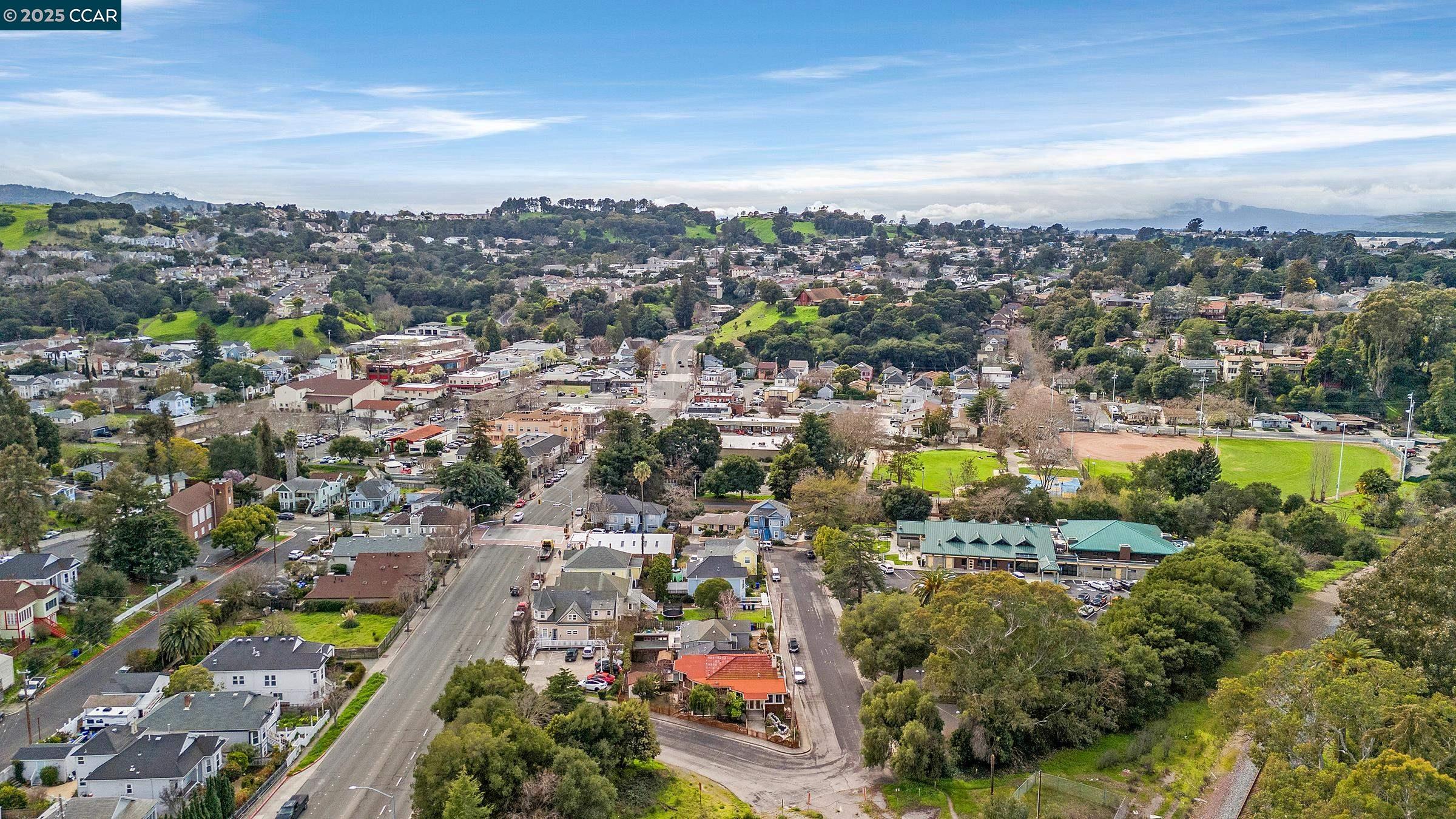 Detail Gallery Image 44 of 50 For 2581 Charles Ave, Pinole,  CA 94564 - 2 Beds | 2 Baths