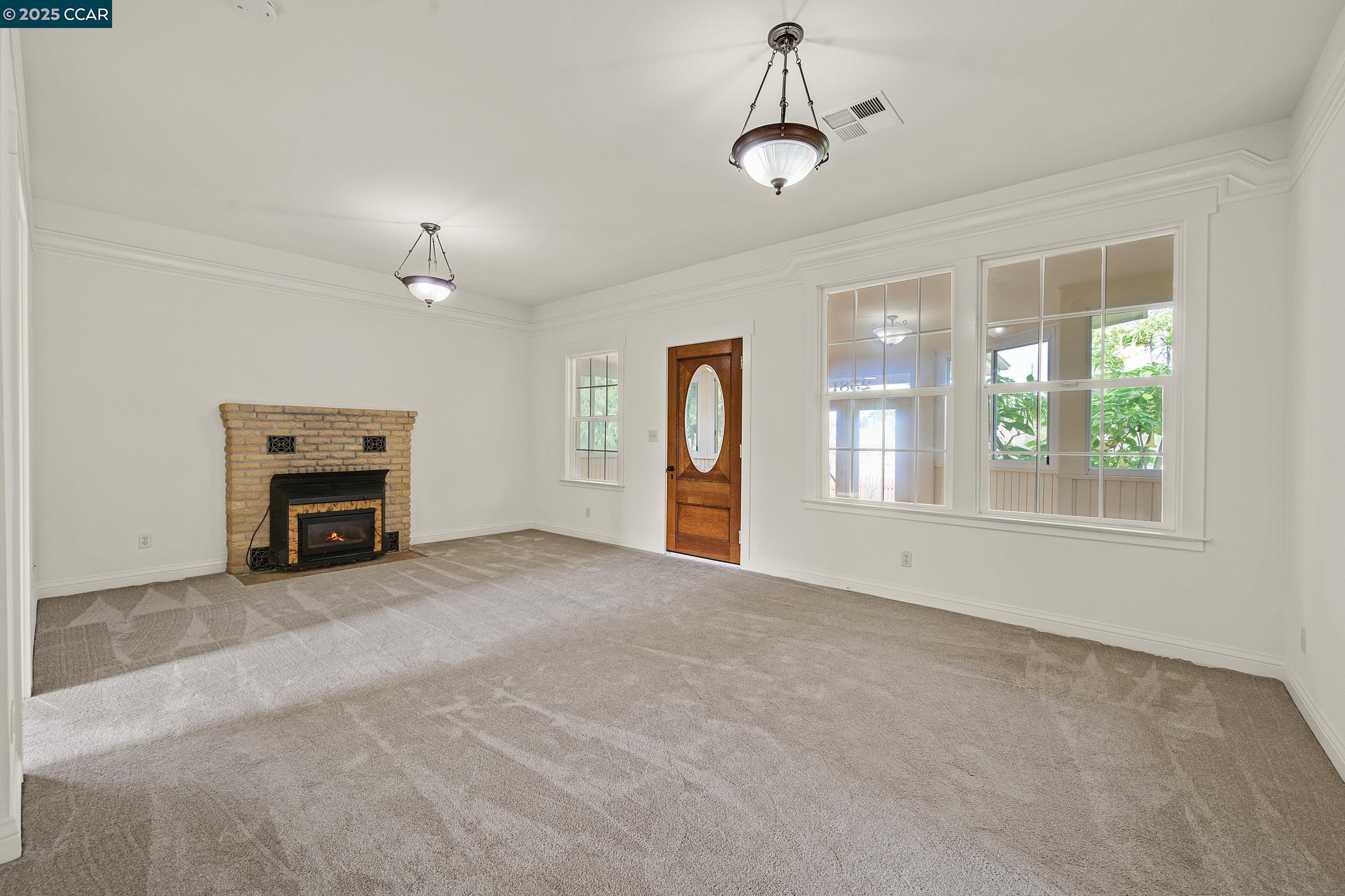 Detail Gallery Image 14 of 50 For 2581 Charles Ave, Pinole,  CA 94564 - – Beds | – Baths