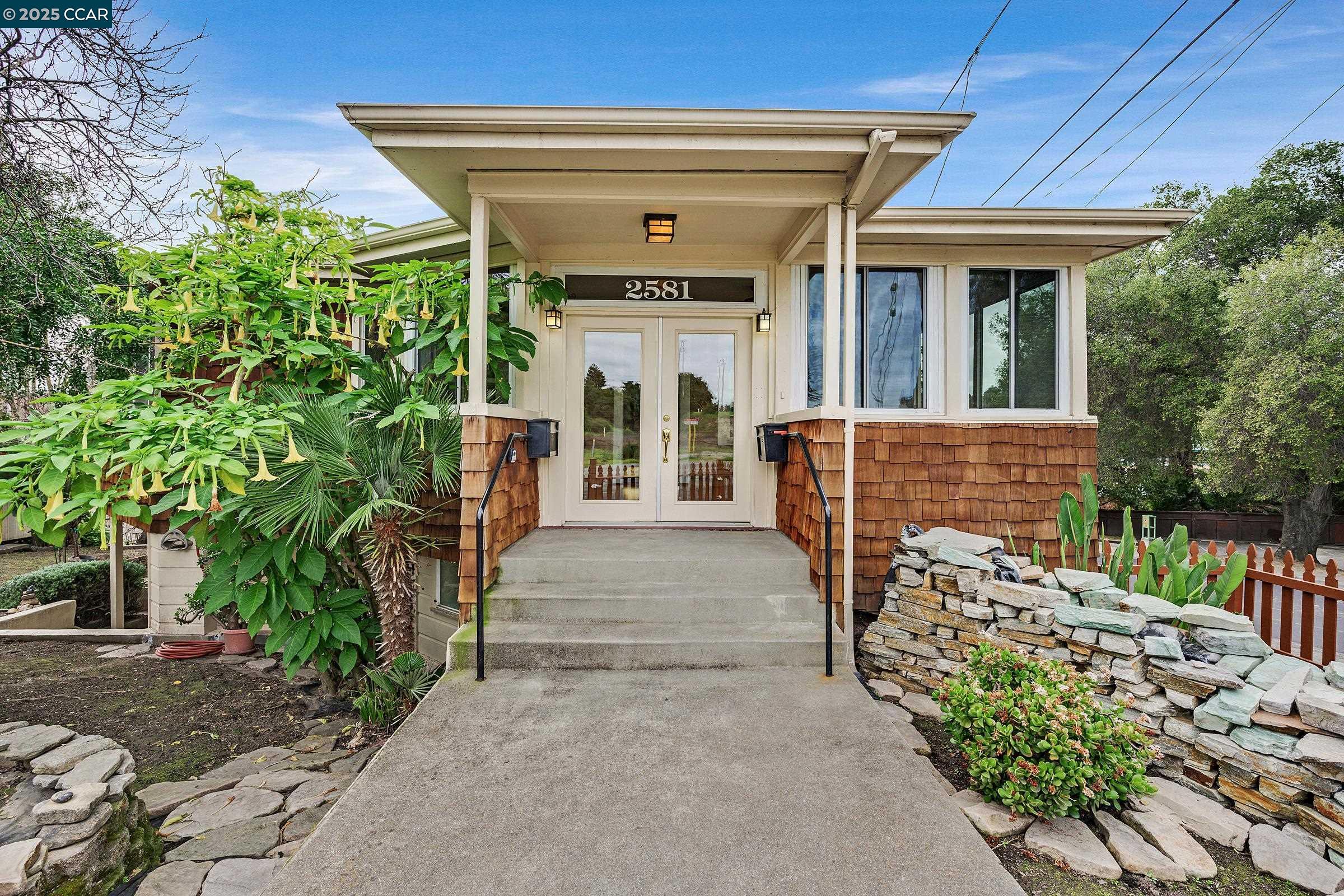 Detail Gallery Image 3 of 50 For 2581 Charles Ave, Pinole,  CA 94564 - – Beds | – Baths