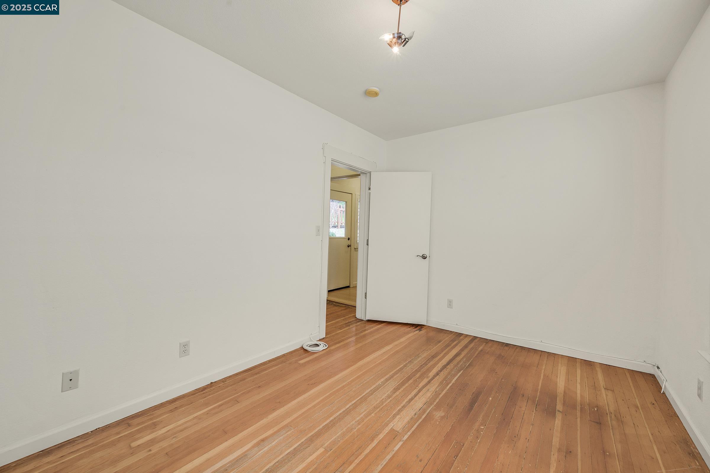 Detail Gallery Image 25 of 50 For 2581 Charles Ave, Pinole,  CA 94564 - – Beds | – Baths